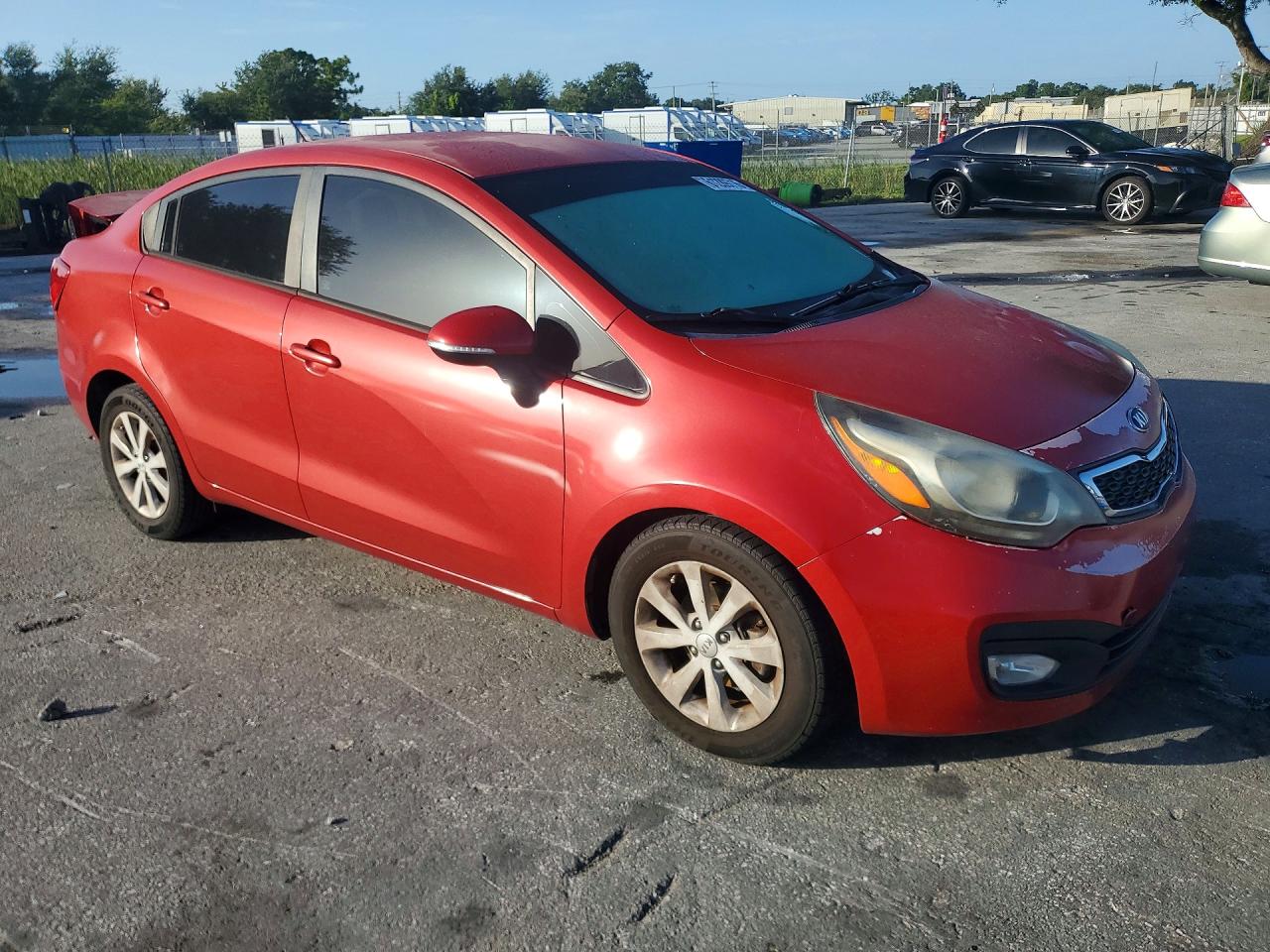 2015 Kia Rio Ex Red vin: KNADN4A35F6479781