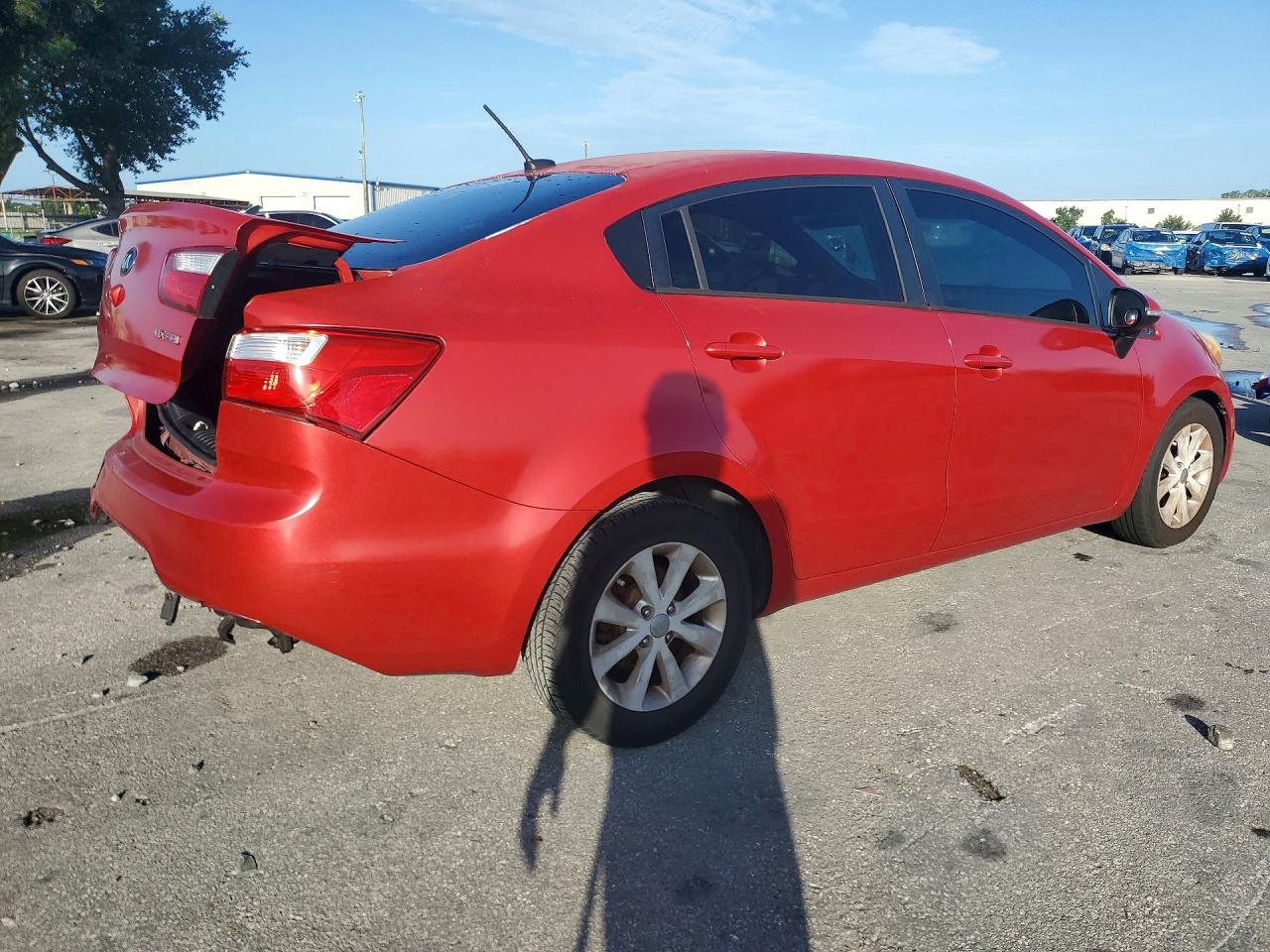 2015 Kia Rio Ex Red vin: KNADN4A35F6479781