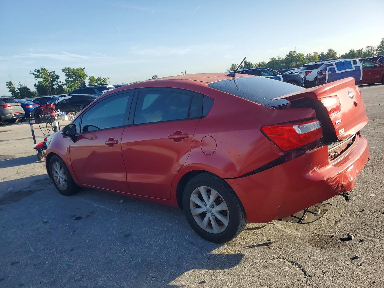 2015 Kia Rio Ex Red vin: KNADN4A35F6479781