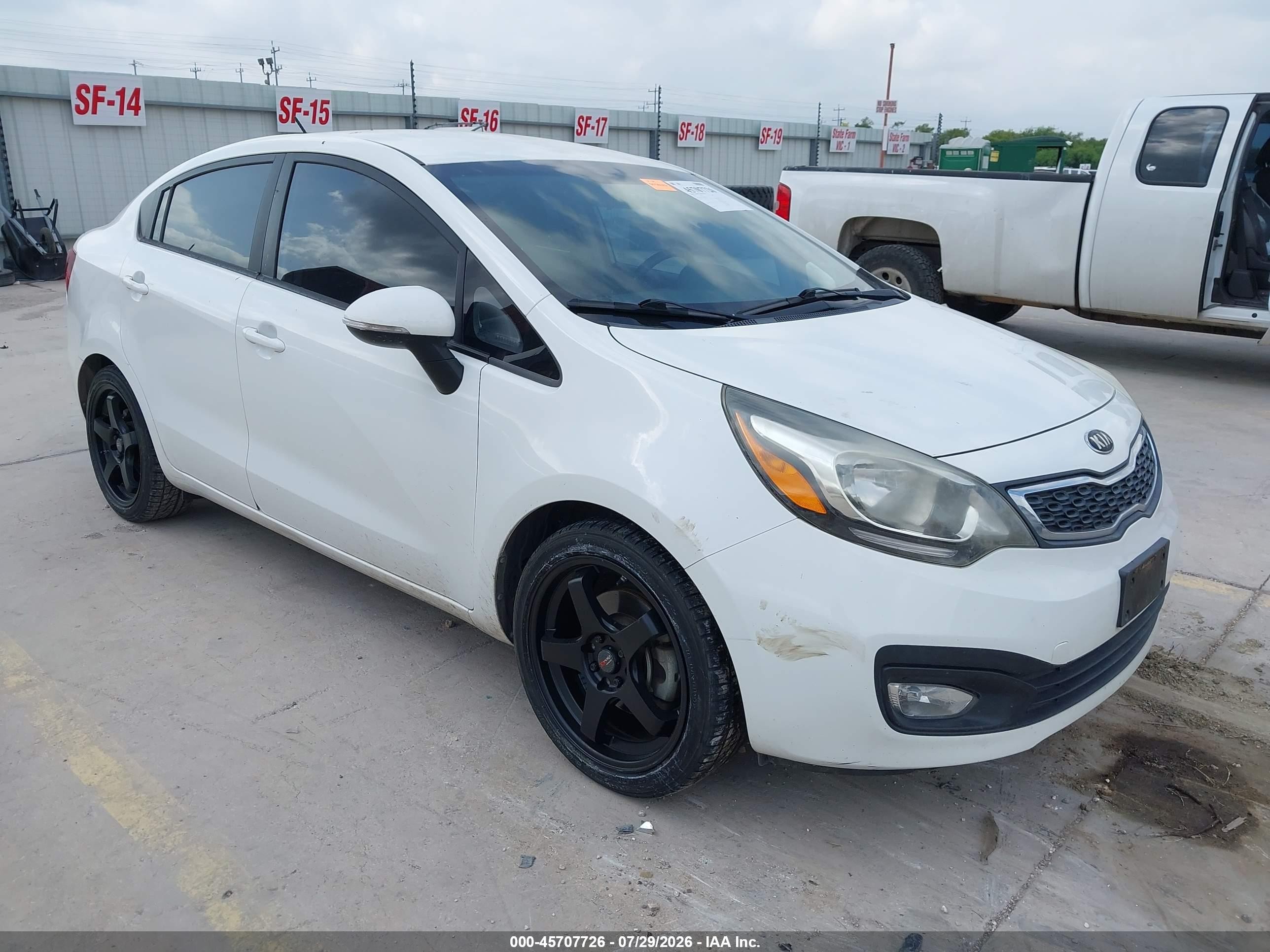 2013 Kia Rio Sx White vin: KNADN4A38D6271083