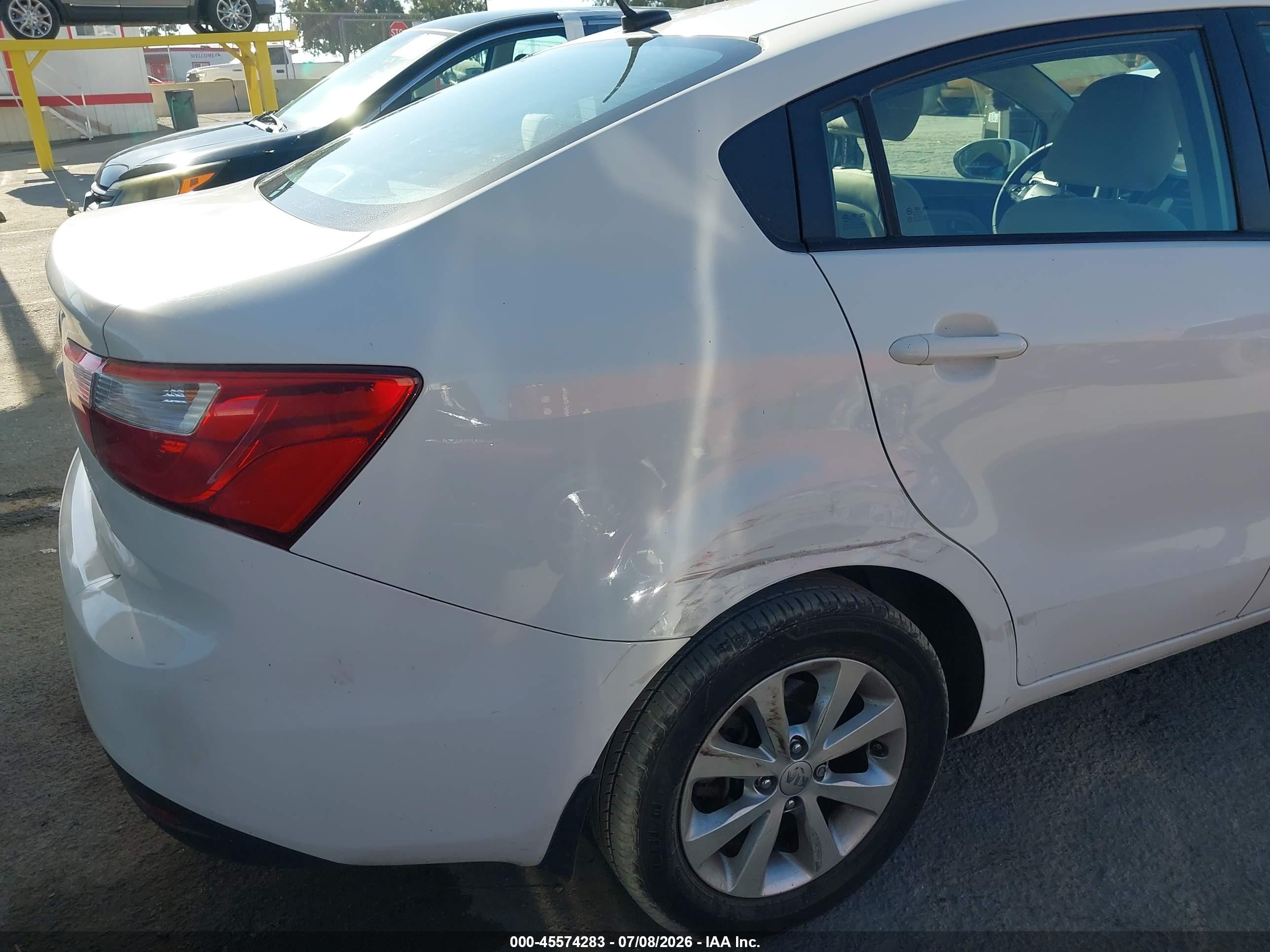 2013 Kia Rio Ex White vin: KNADN4A39D6226525