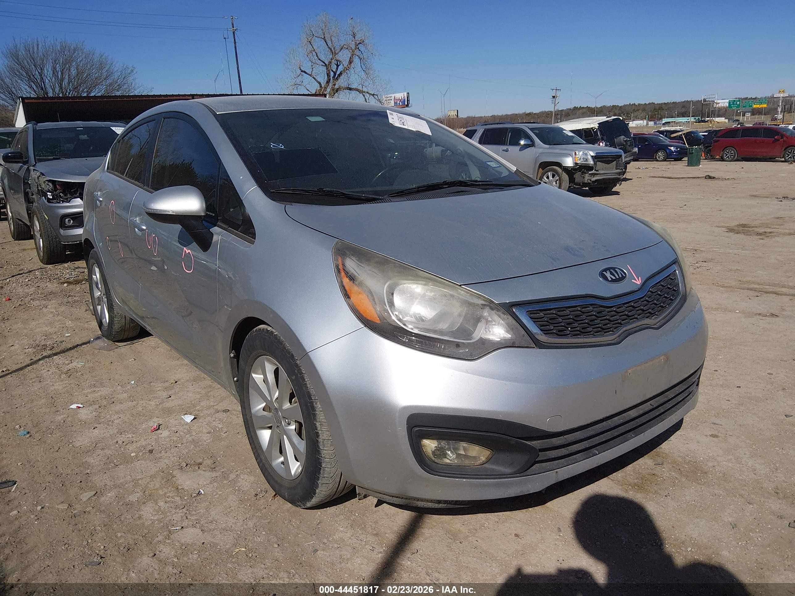 2014 Kia Rio Ex Серебряный vin: KNADN4A39E6353468