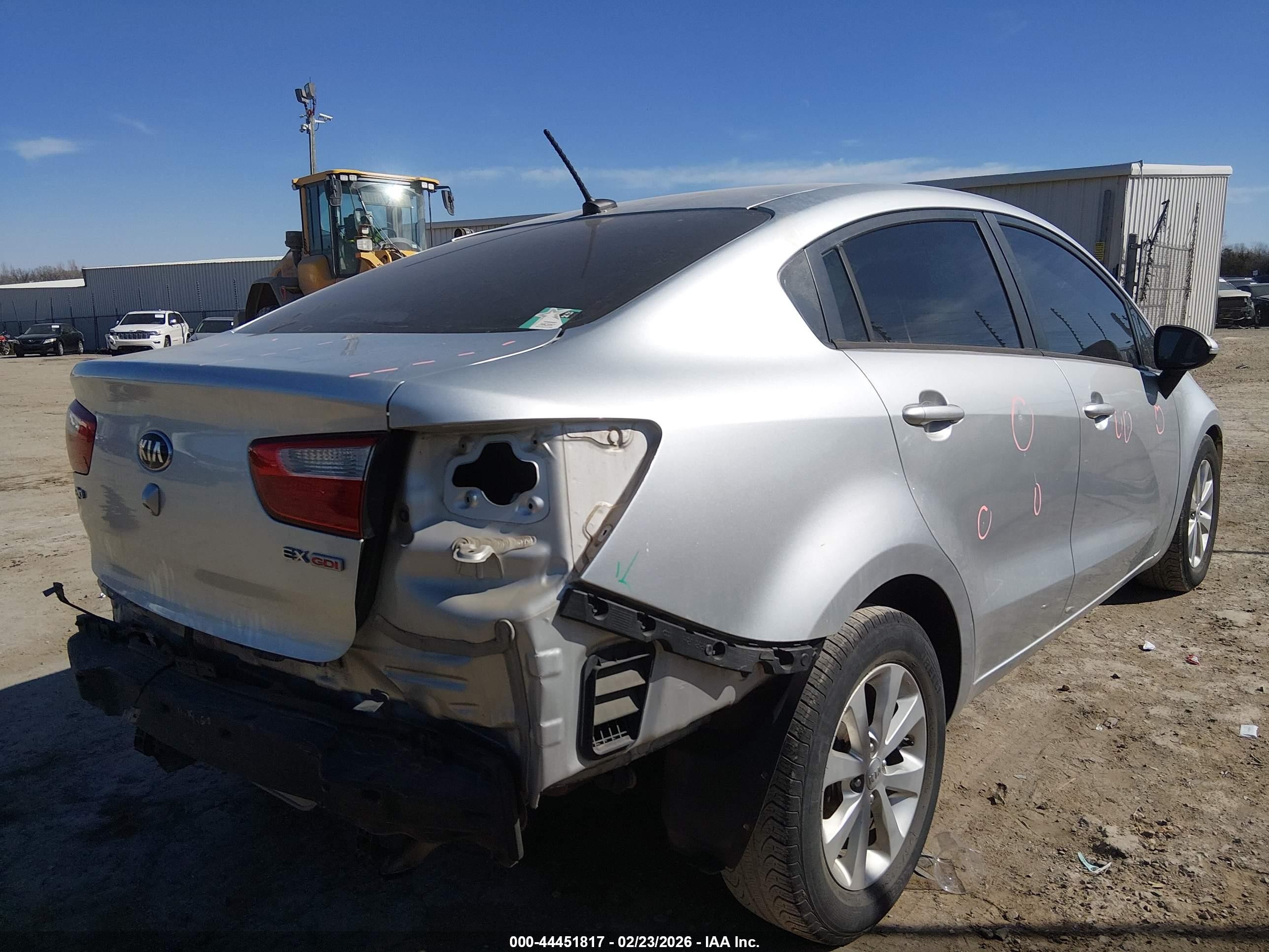 2014 Kia Rio Ex Серебряный vin: KNADN4A39E6353468