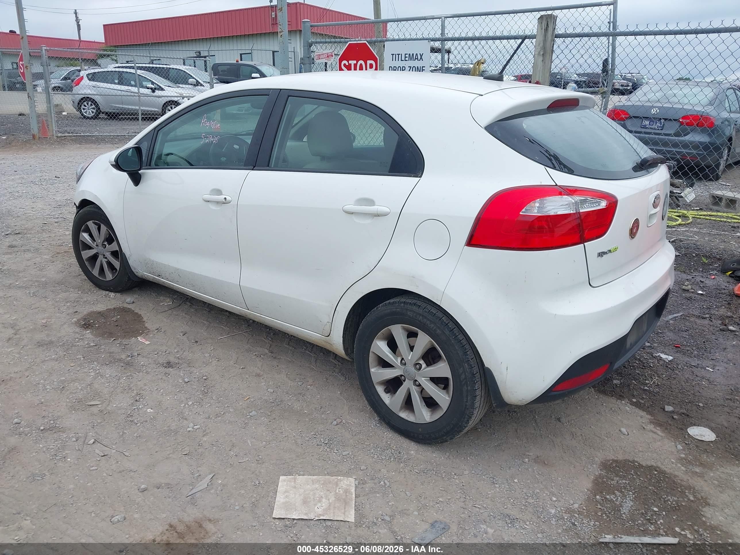 2013 Kia Rio Ex White vin: KNADN5A30D6222420
