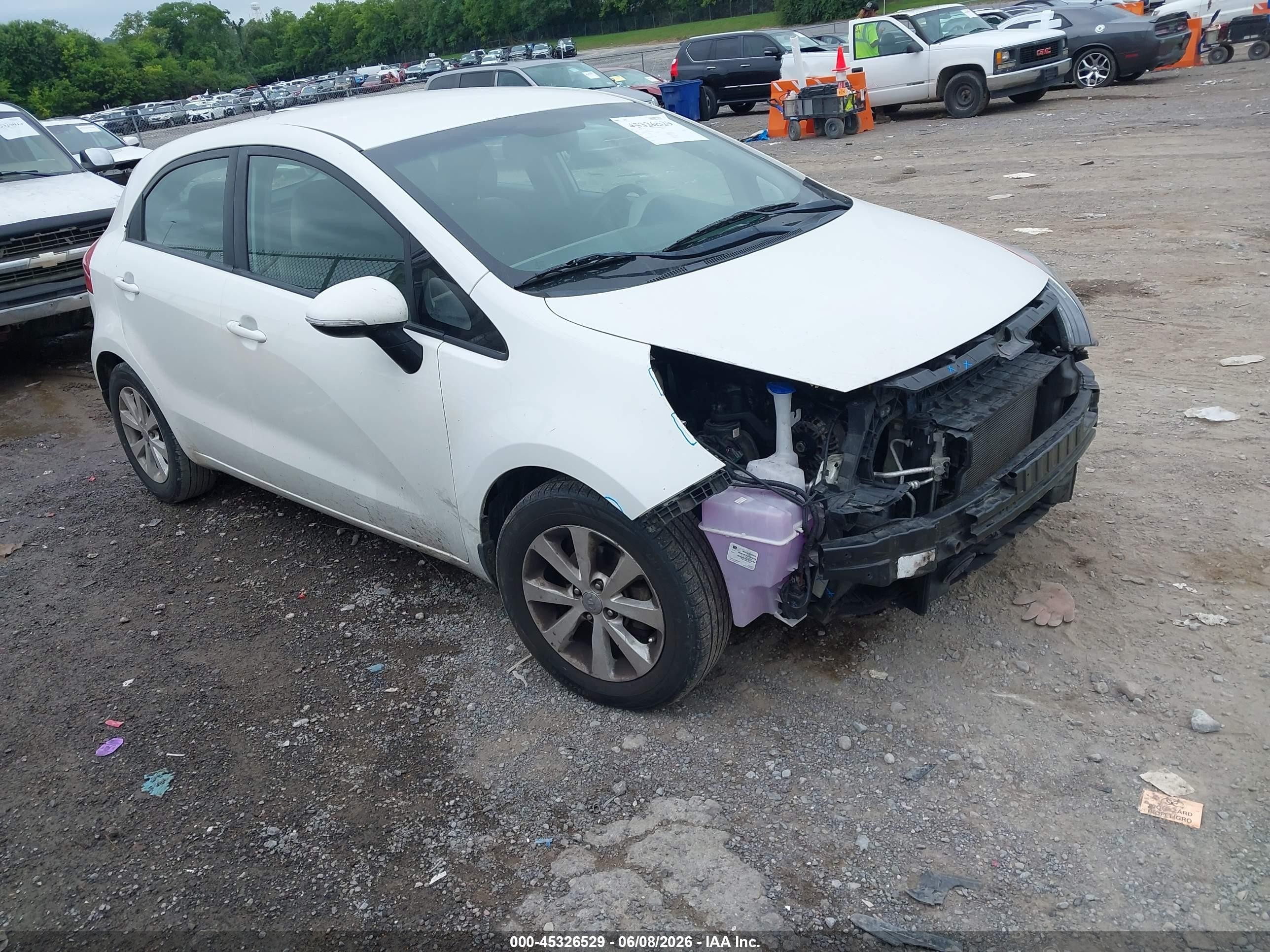 2013 Kia Rio Ex White vin: KNADN5A30D6222420