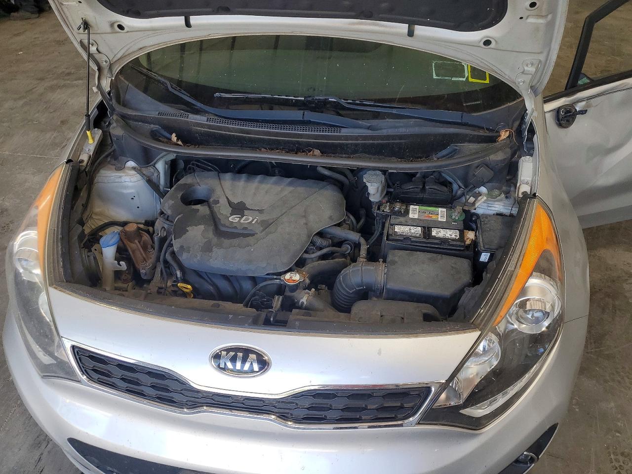 2015 Kia Rio 5-door Sx Silver vin: KNADN5A32F6459591