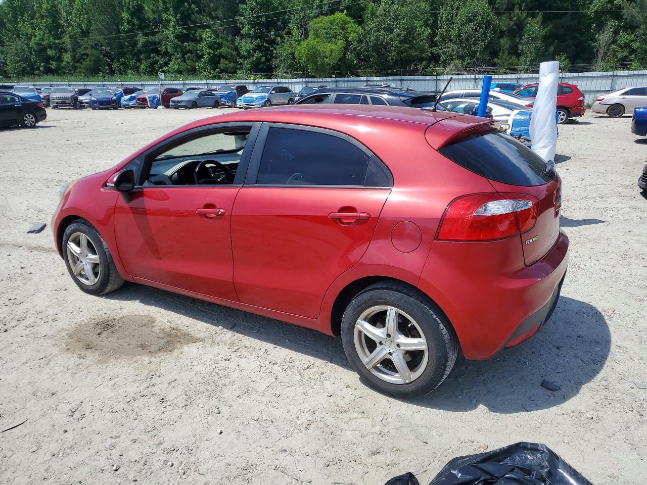2013 Kia Rio 5-door Ex Burgundy vin: KNADN5A33D6132386