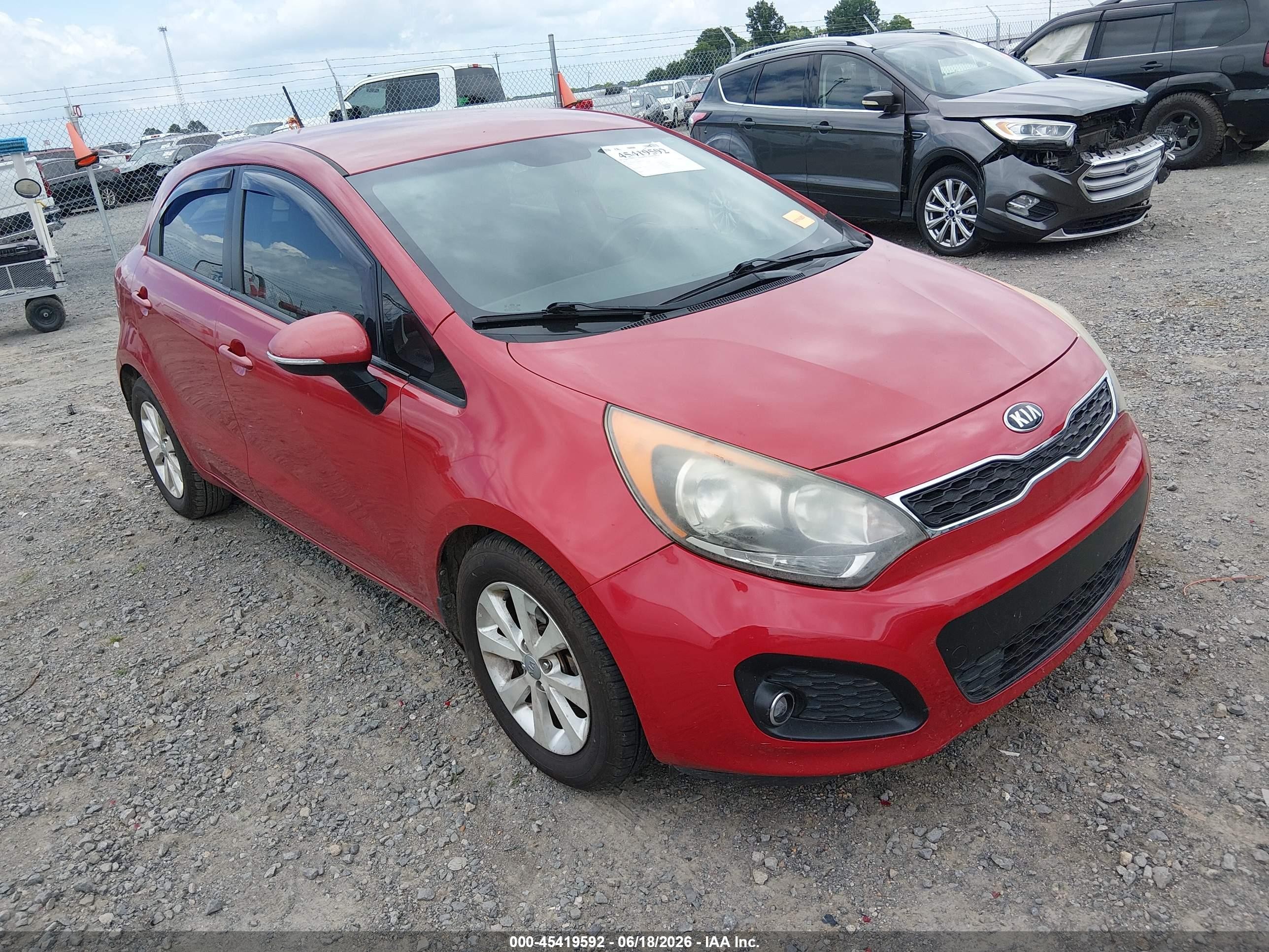 2015 Kia Rio Ex Red vin: KNADN5A33F6441181