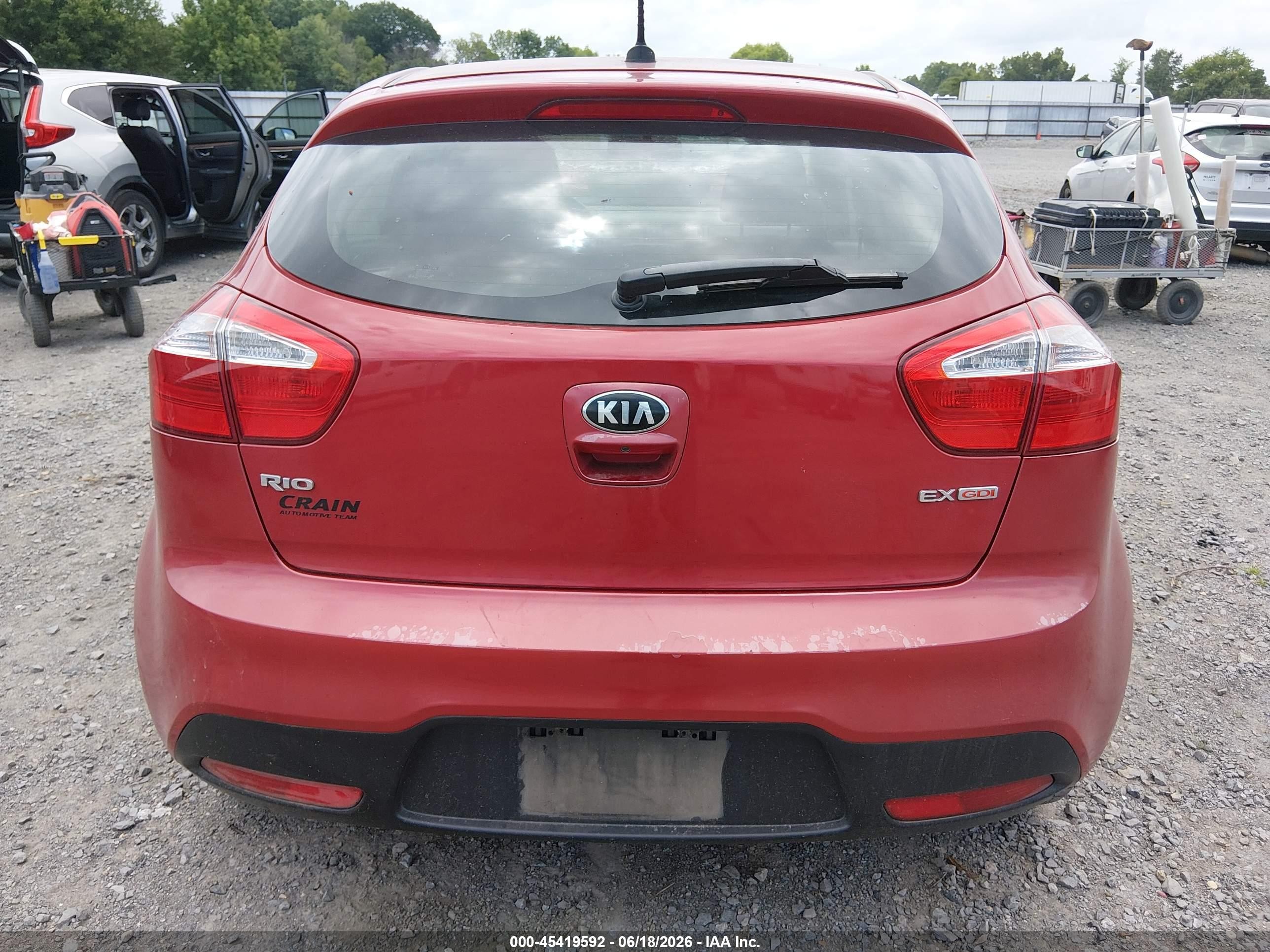 2015 Kia Rio Ex Красный vin: KNADN5A33F6441181