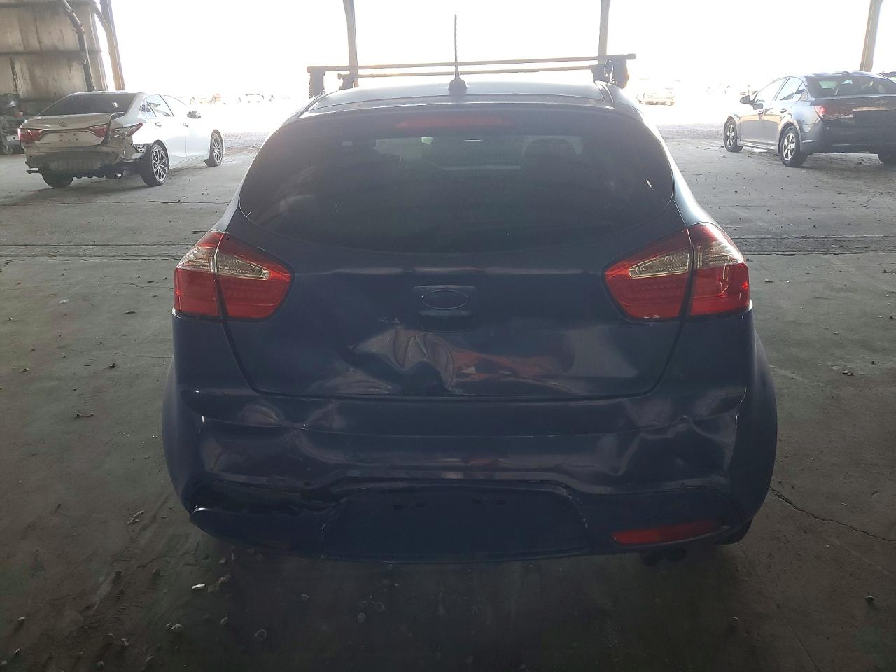 2012 Kia Rio 5-door Sx Blue vin: KNADN5A34C6094147