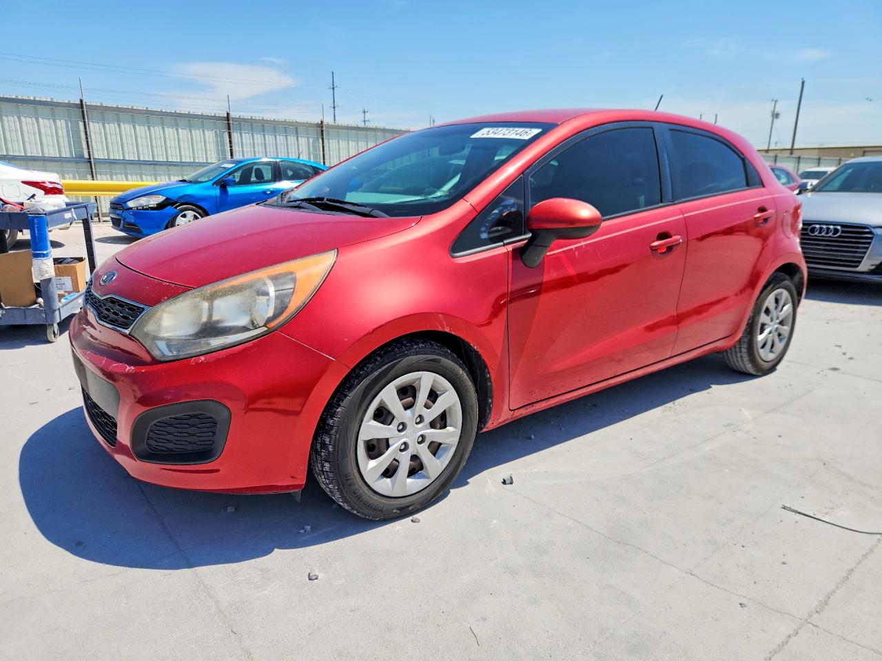 2013 Kia Rio 5-door Red vin: KNADN5A34D6123695
