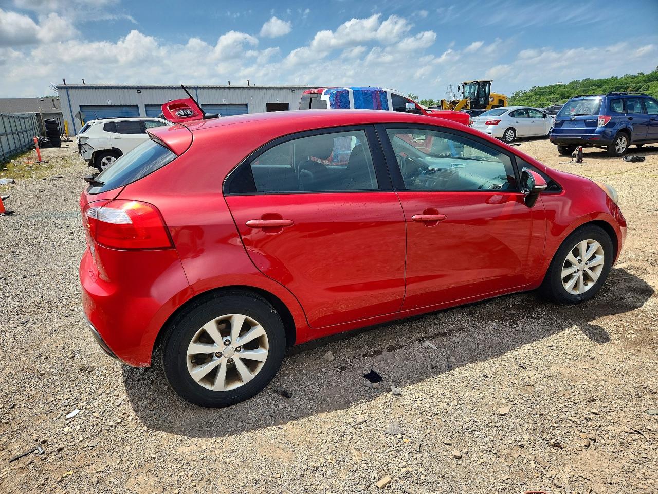 2013 Kia Rio 5-door Ex Красный vin: KNADN5A34D6195206