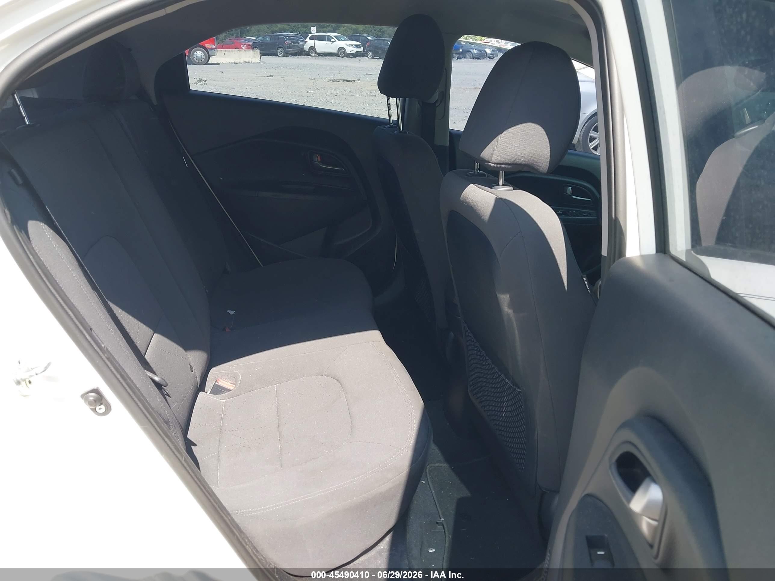 2014 Kia Rio Sx White vin: KNADN5A34E6327706
