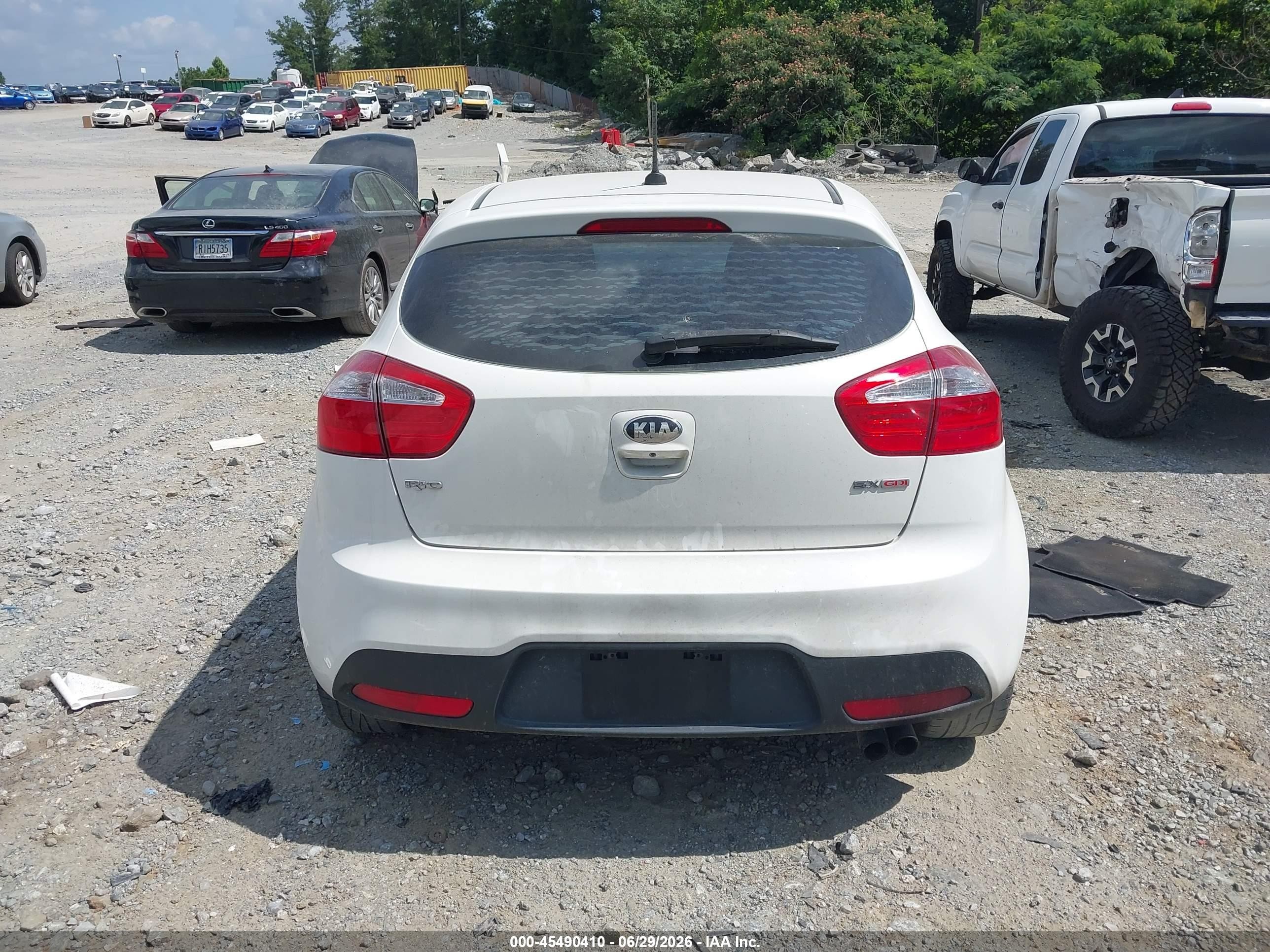 2014 Kia Rio Sx White vin: KNADN5A34E6327706