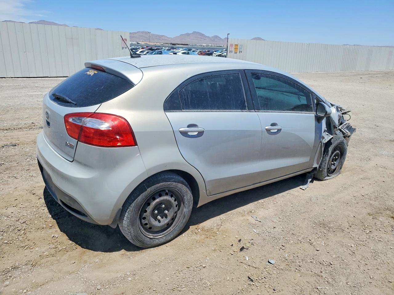 2013 Kia Rio 5-door Ex Gray vin: KNADN5A35D6103813
