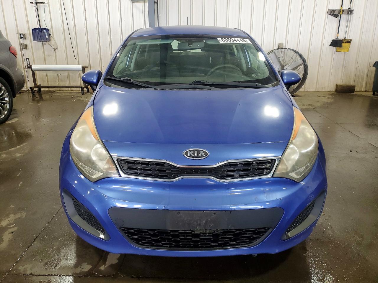 2013 Kia Rio 5-door Ex Blue vin: KNADN5A35D6126041