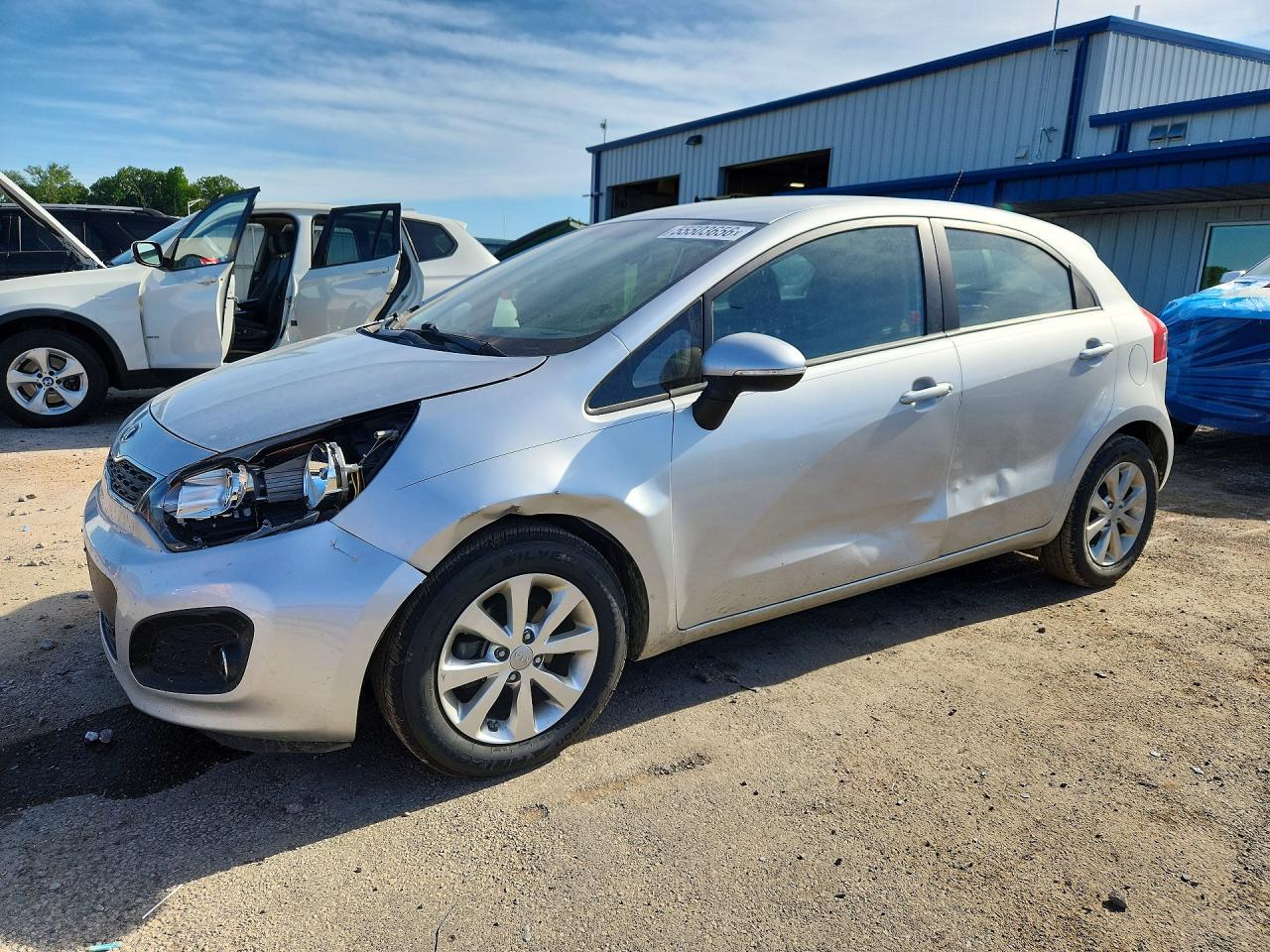 2015 Kia Rio 5-door Ex Silver vin: KNADN5A35F6435477