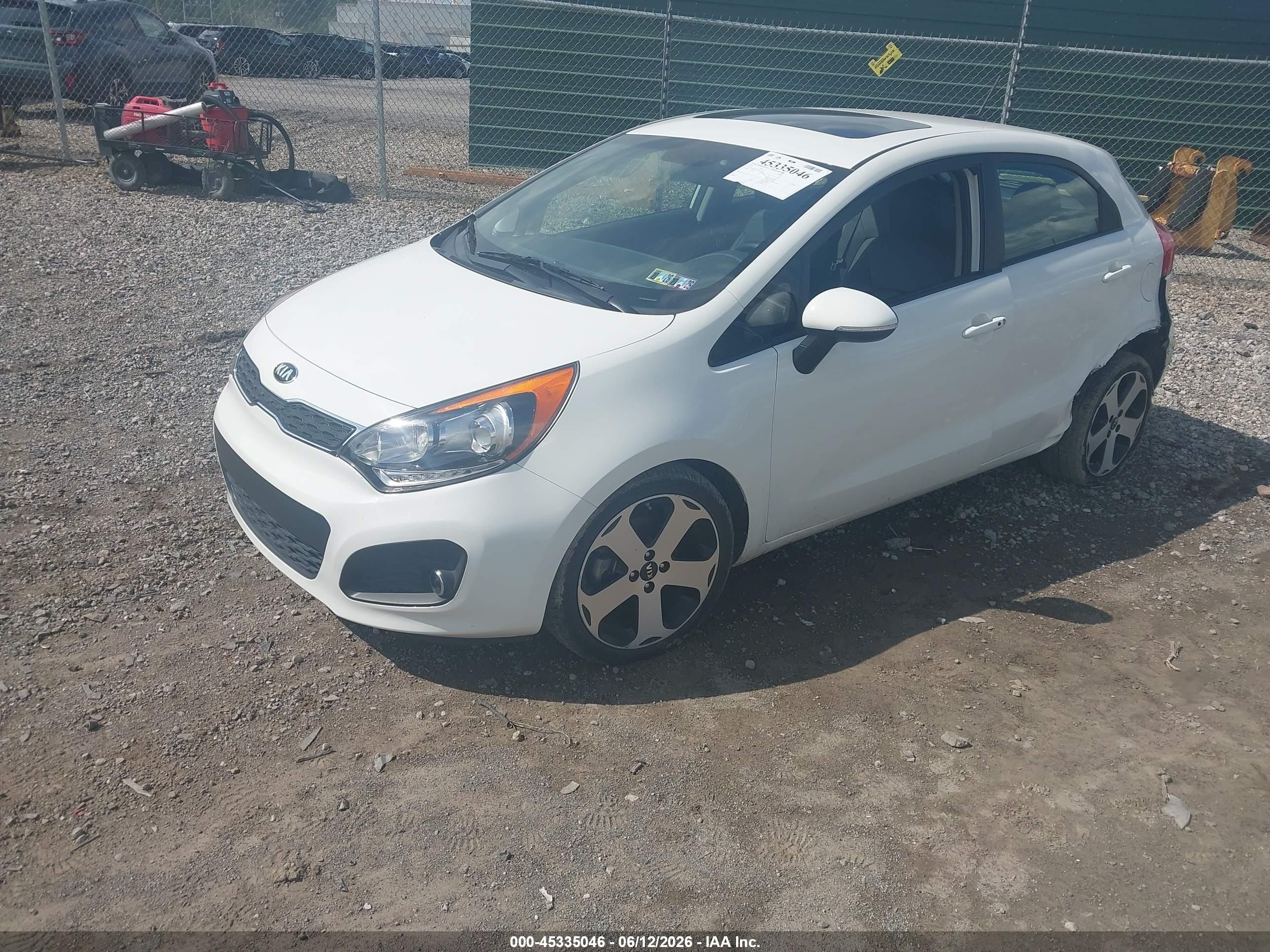 2013 Kia Rio Sx White vin: KNADN5A37D6171790