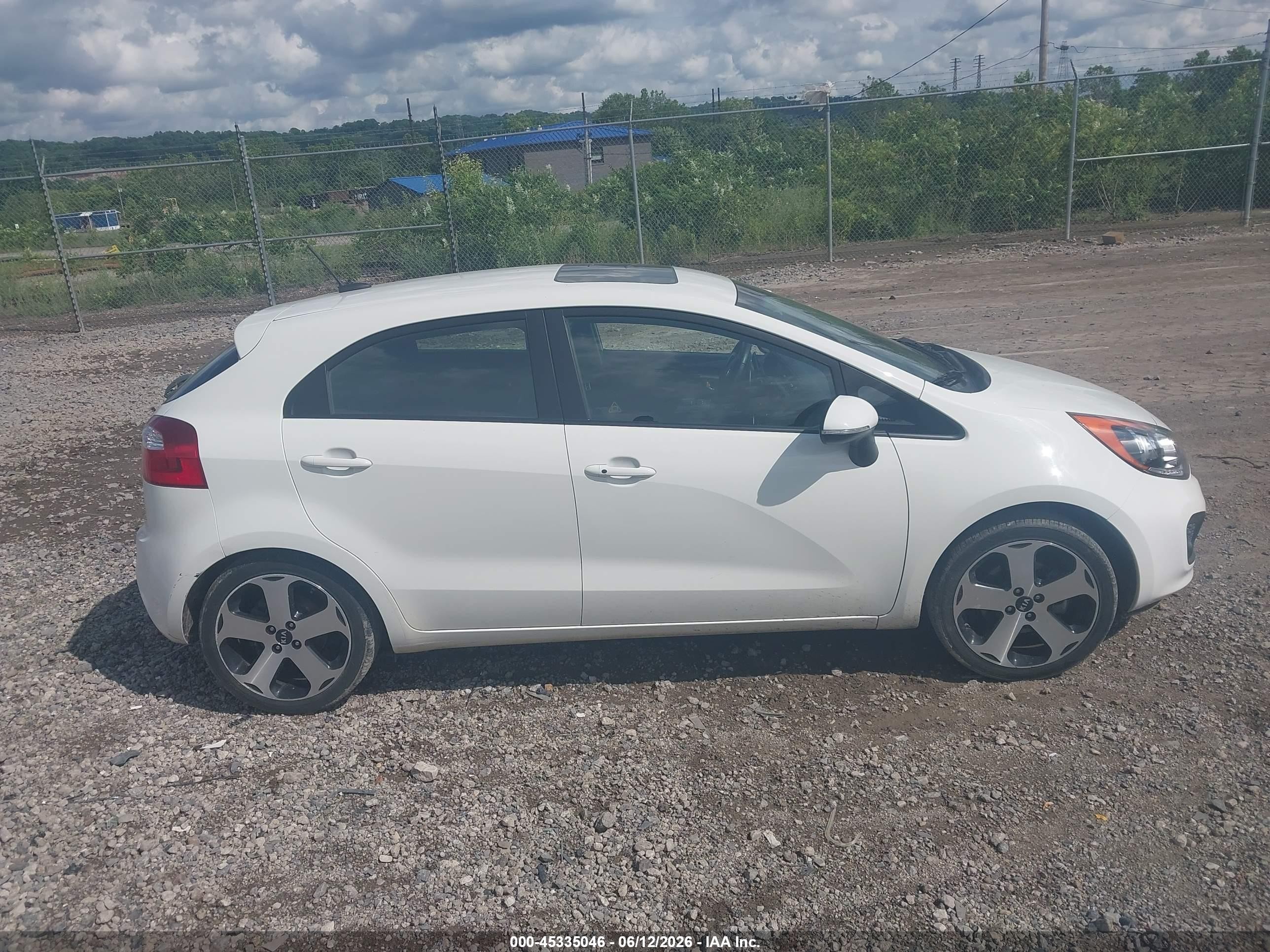 2013 Kia Rio Sx White vin: KNADN5A37D6171790