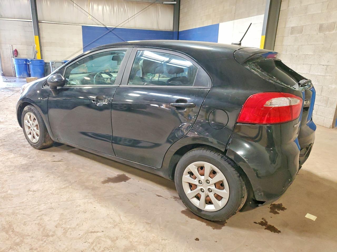 2013 Kia Rio 5-door Ex Black vin: KNADN5A37D6185740