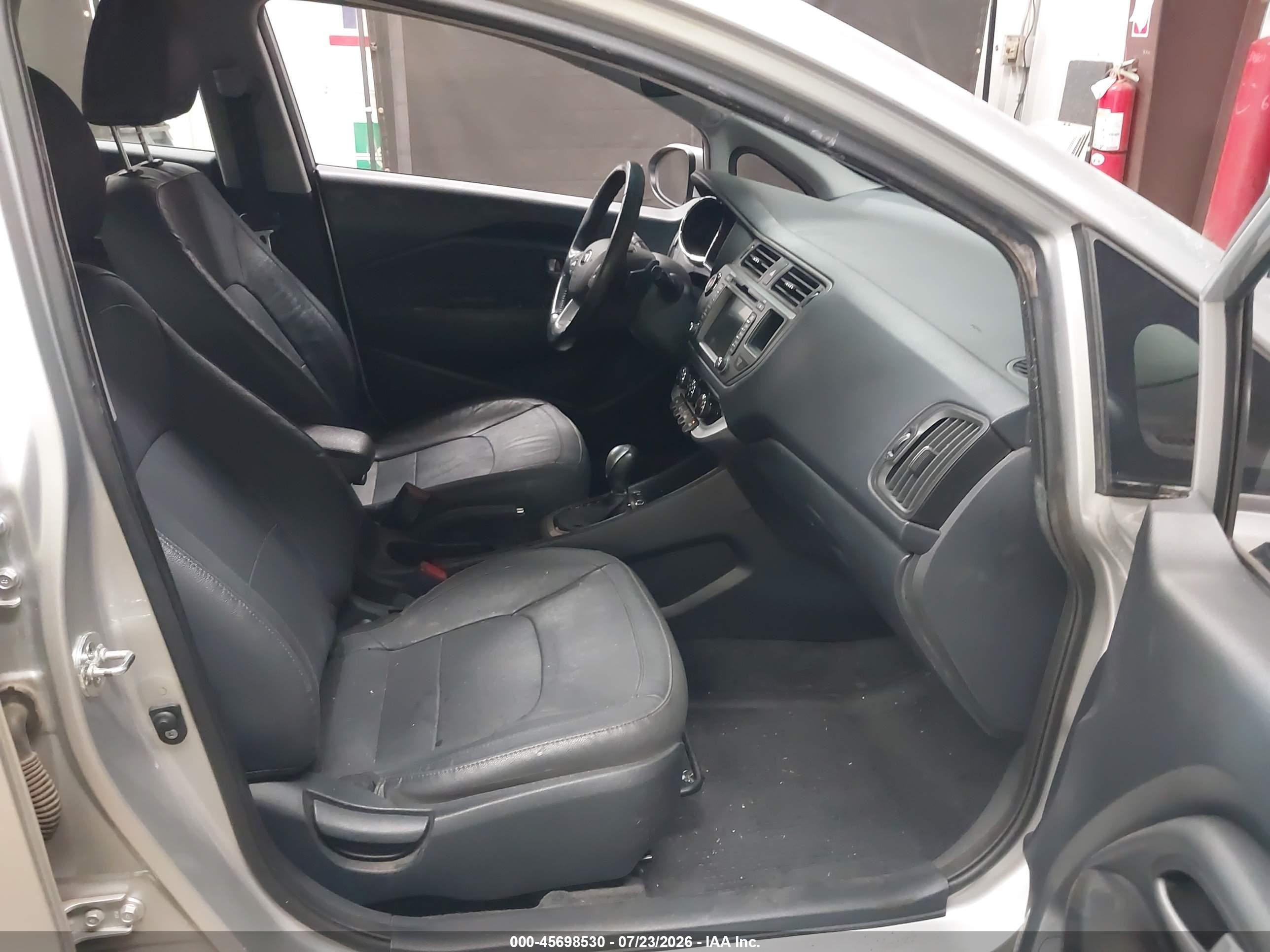 2015 Kia Rio Sx Silver vin: KNADN5A37F6458419