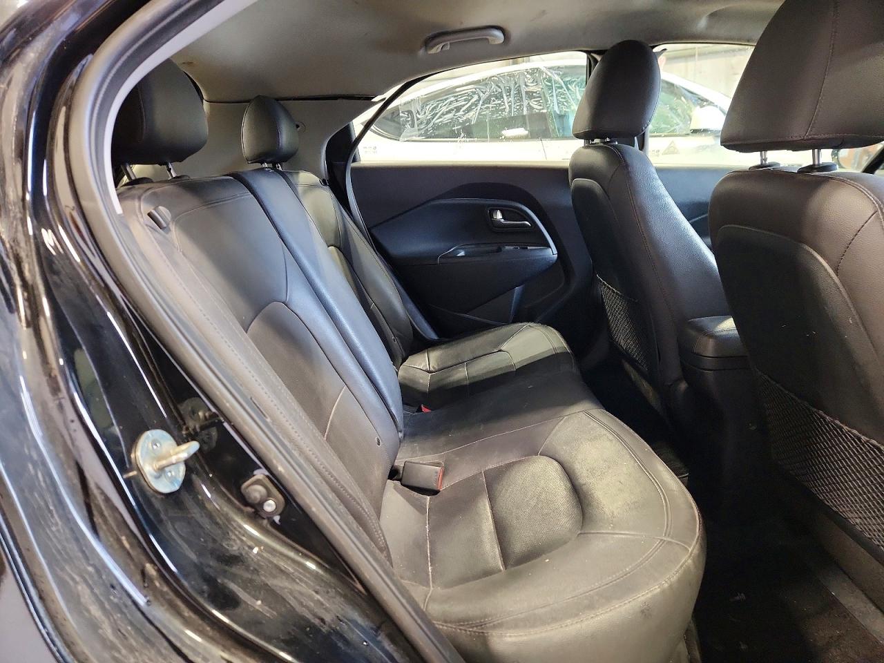 2013 Kia Rio 5-door Ex Black vin: KNADN5A38D6887355