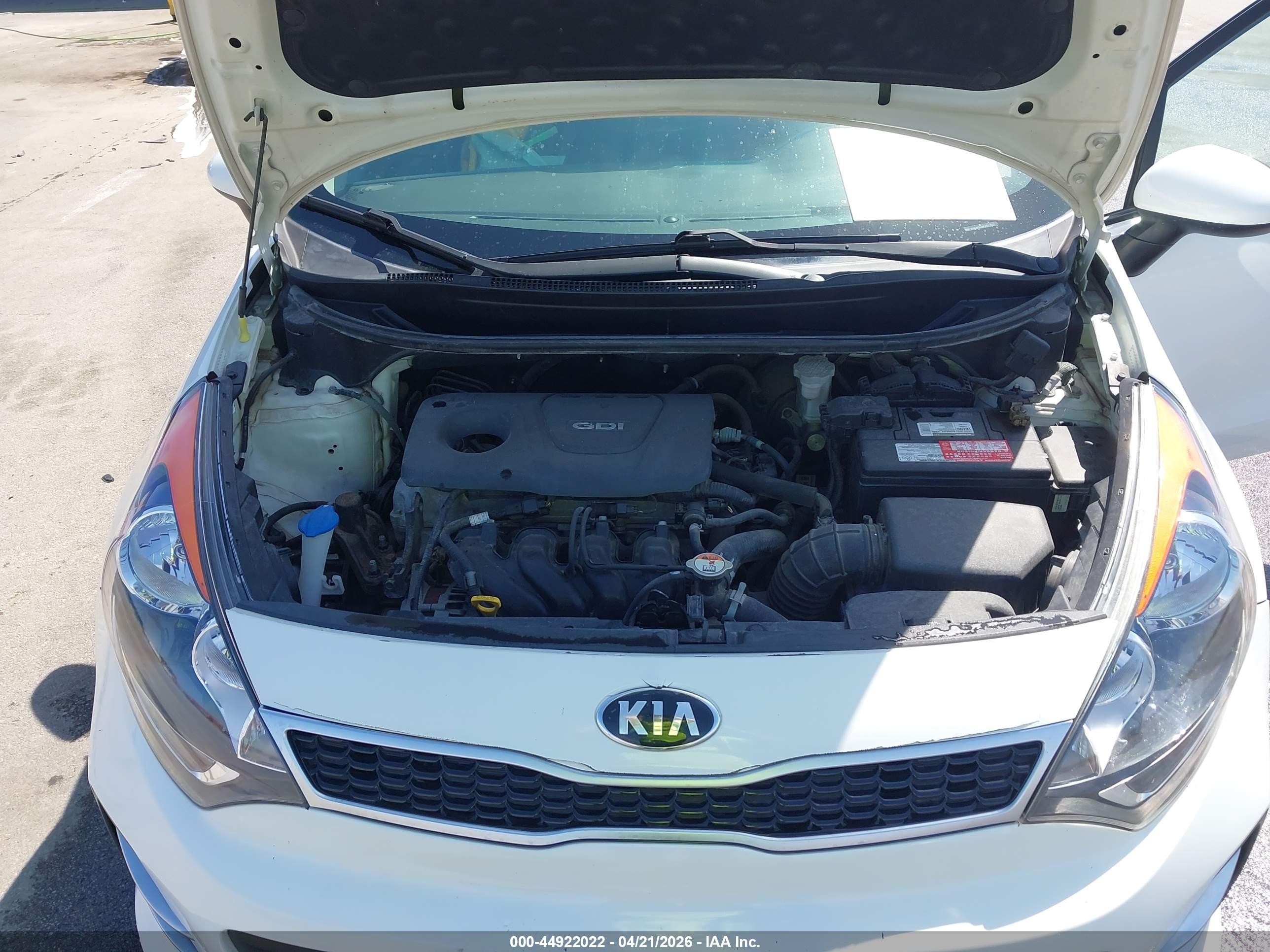 2016 Kia Rio Ex White vin: KNADN5A38G6675107