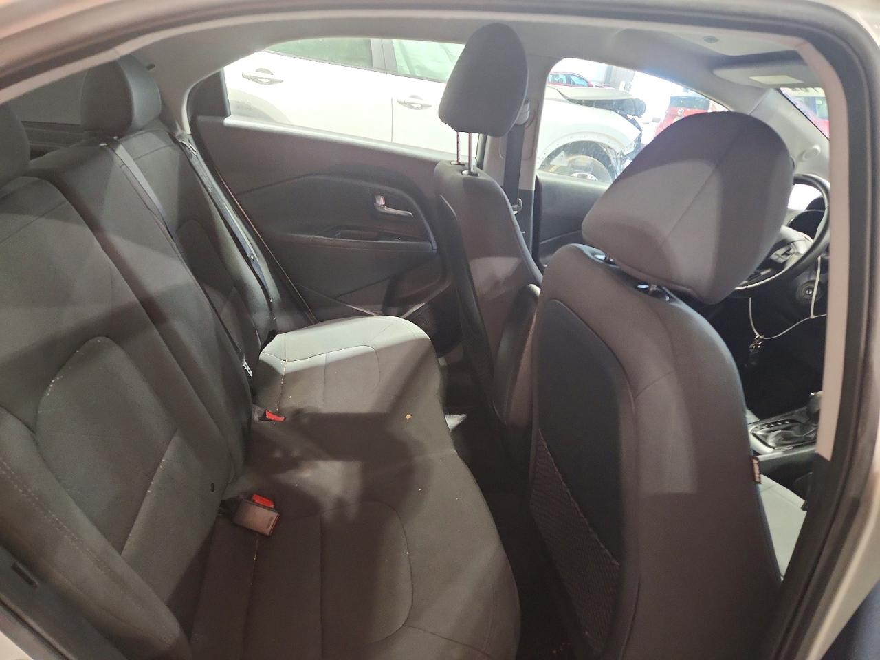 2012 Kia Rio 5-door Sx Silver vin: KNADN5A39C6064786