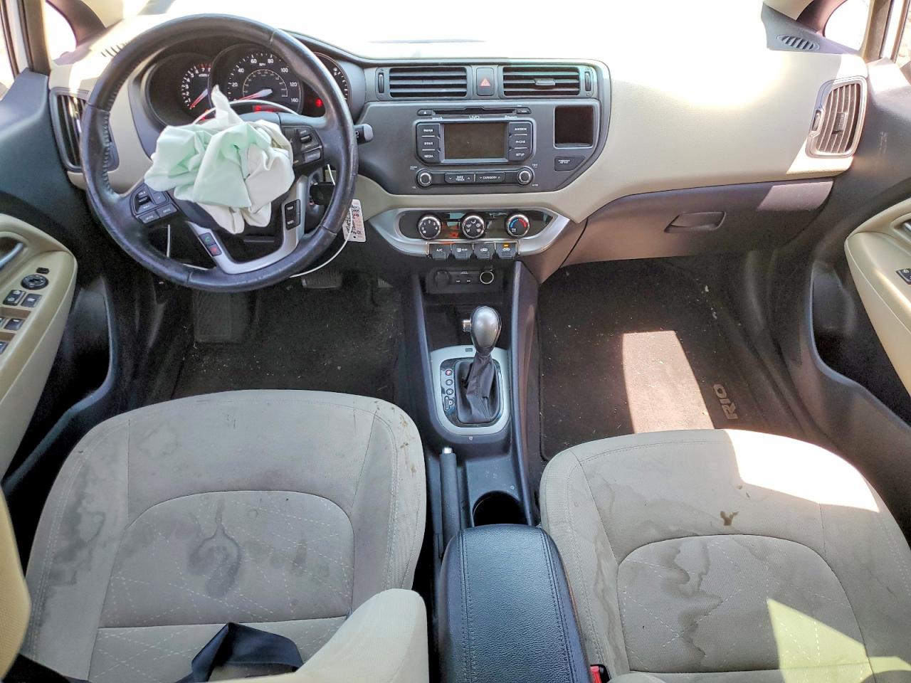 2013 Kia Rio White vin: KNADN5A39D6137463
