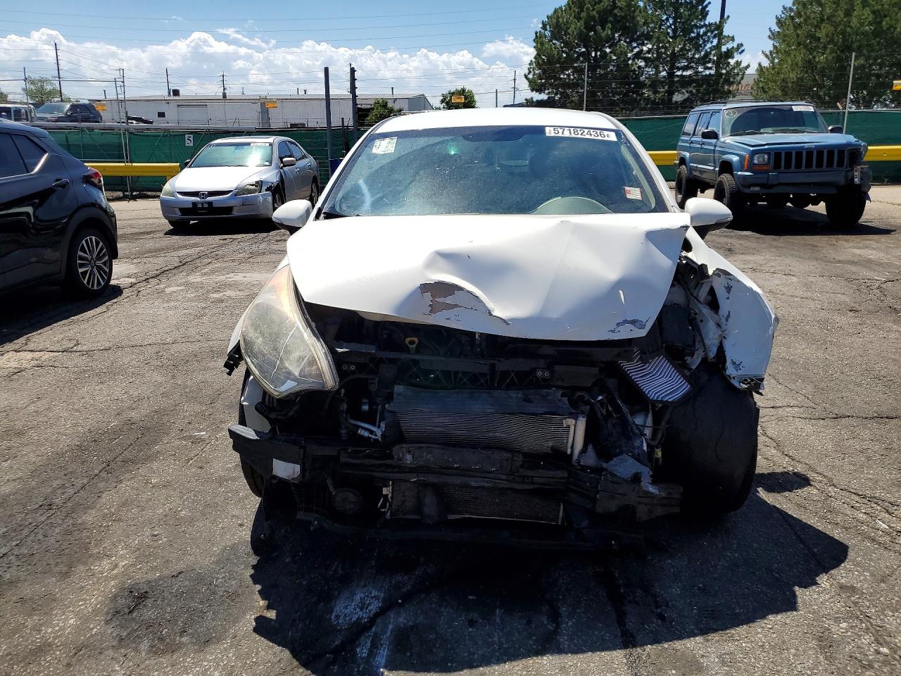 2013 Kia Rio White vin: KNADN5A39D6137463