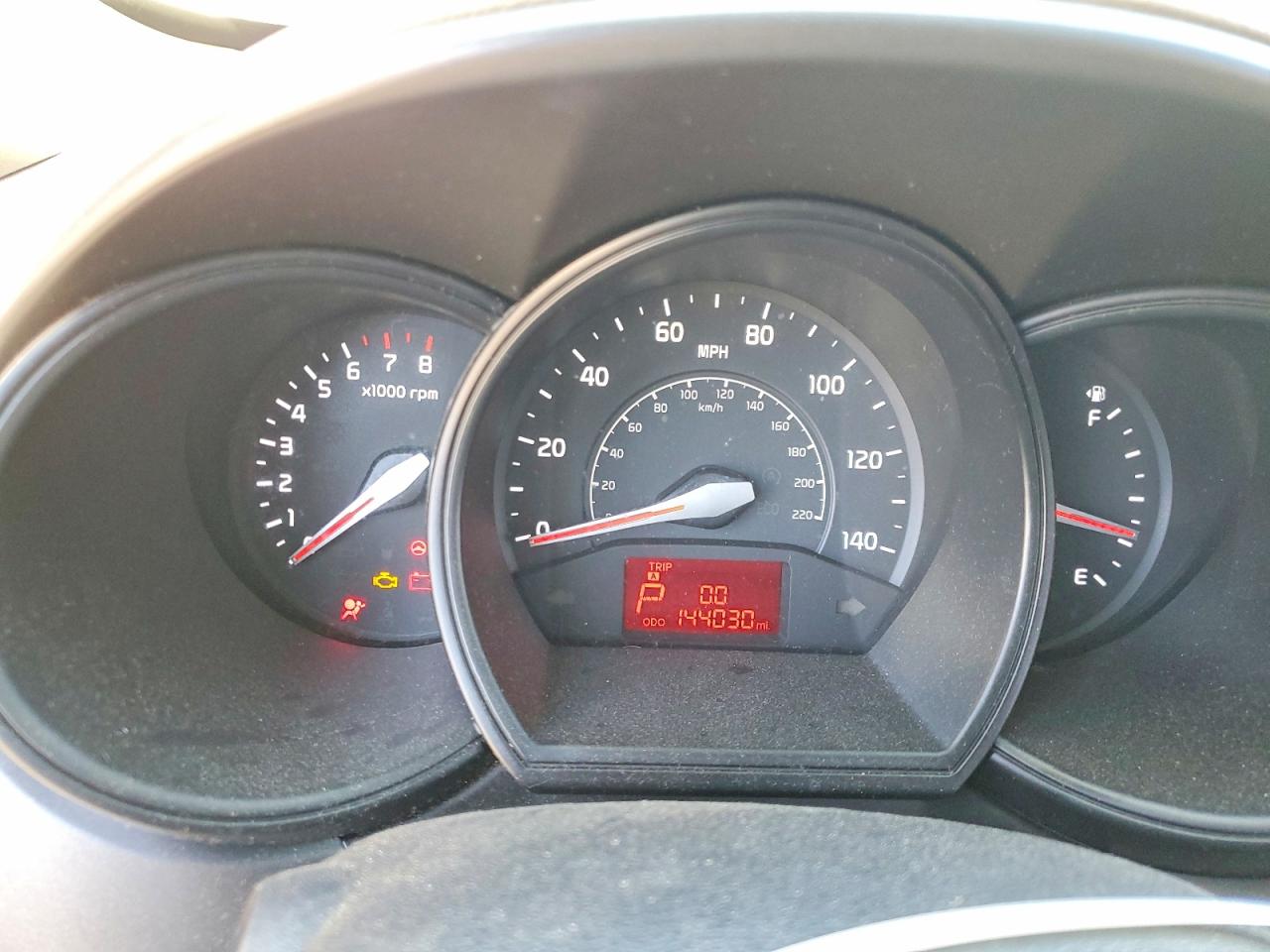 2013 Kia Rio White vin: KNADN5A39D6137463