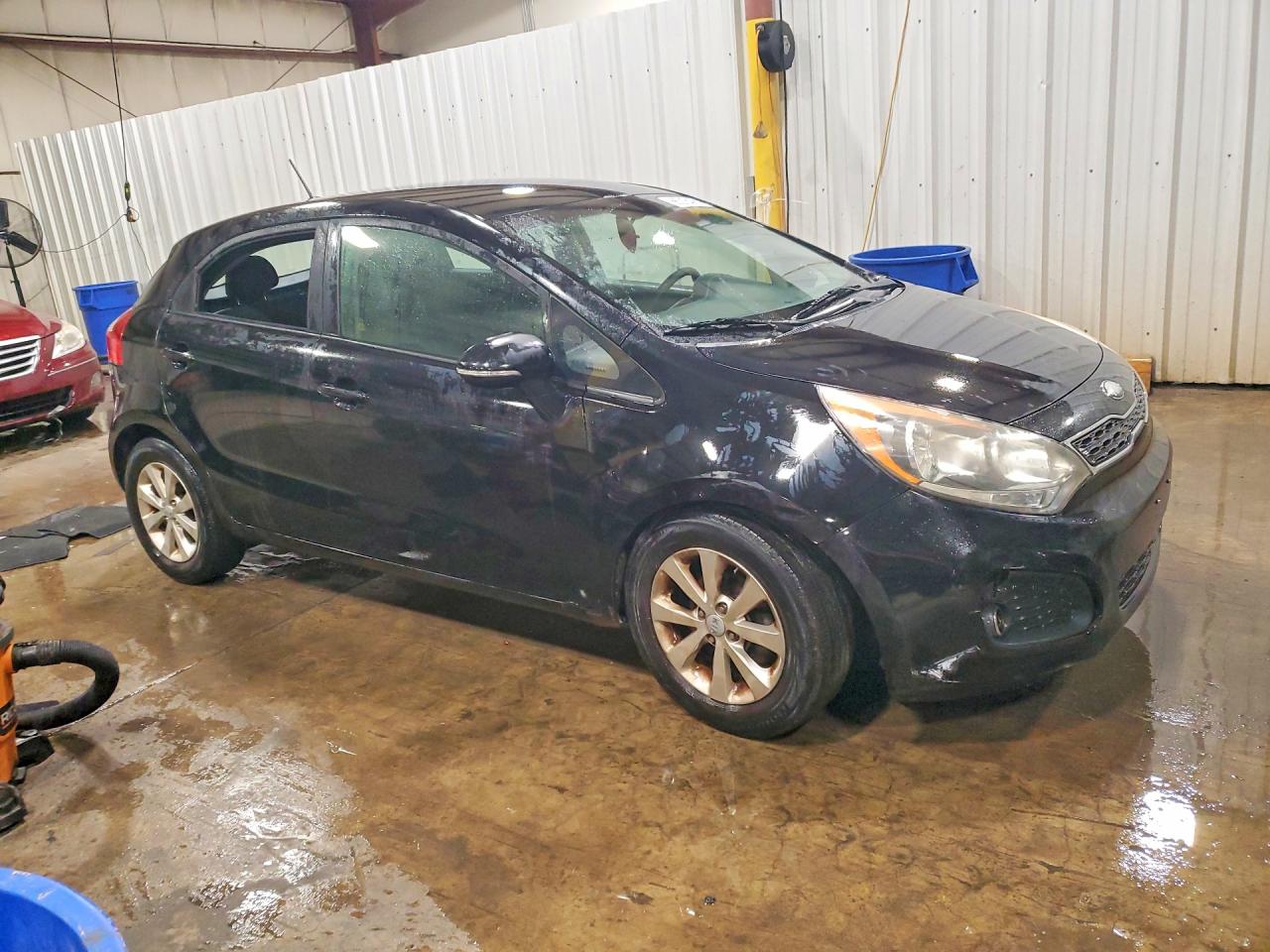2013 Kia Rio 5-door Ex Black vin: KNADN5A39D6299805