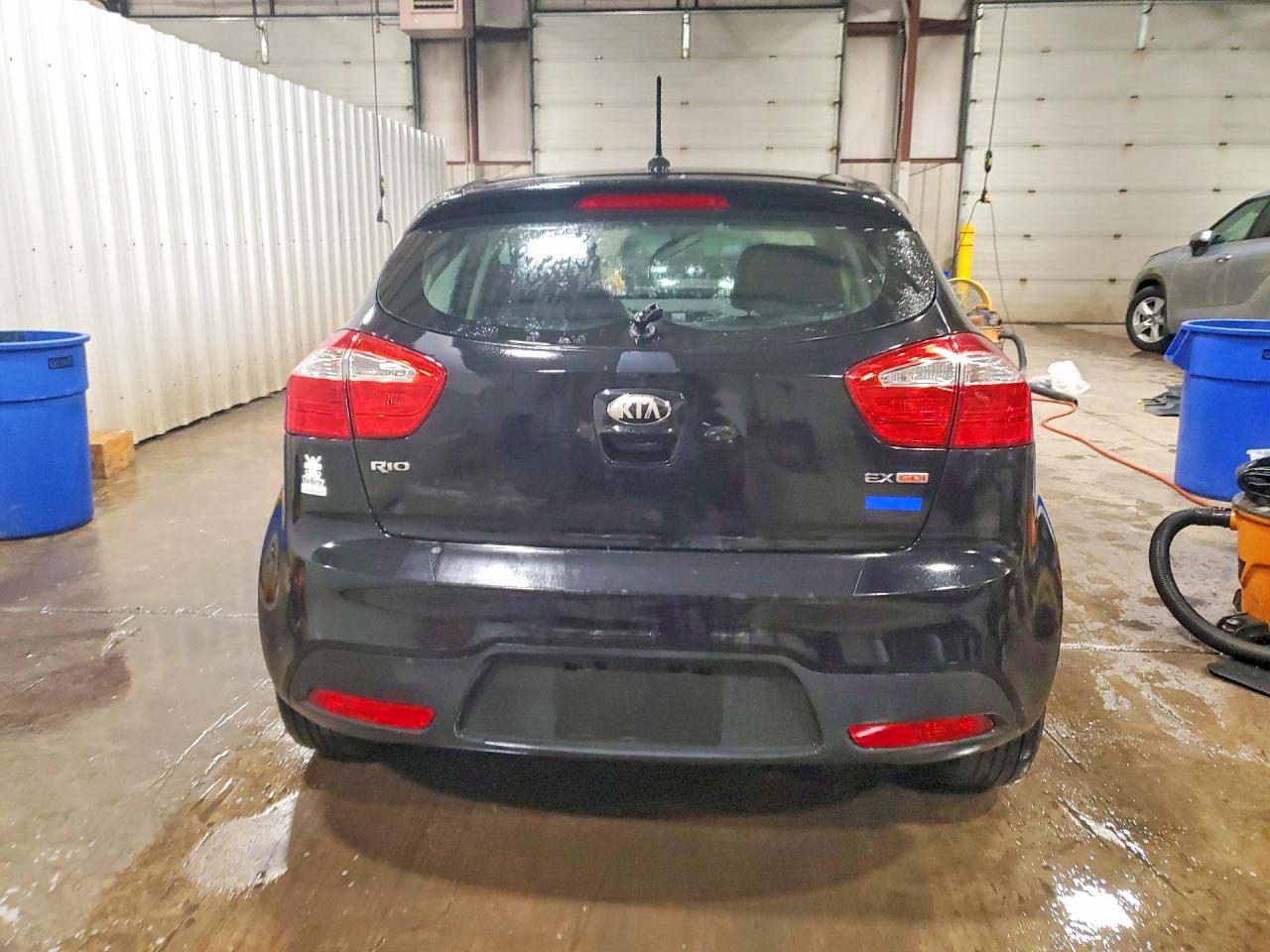 2013 Kia Rio 5-door Ex Black vin: KNADN5A39D6299805