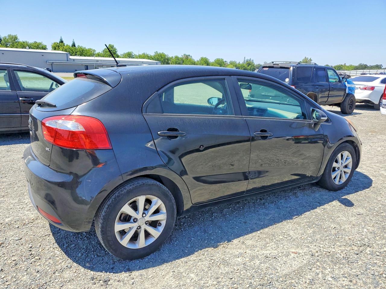 2015 Kia Rio 5-door Ex Black vin: KNADN5A3XF6499823