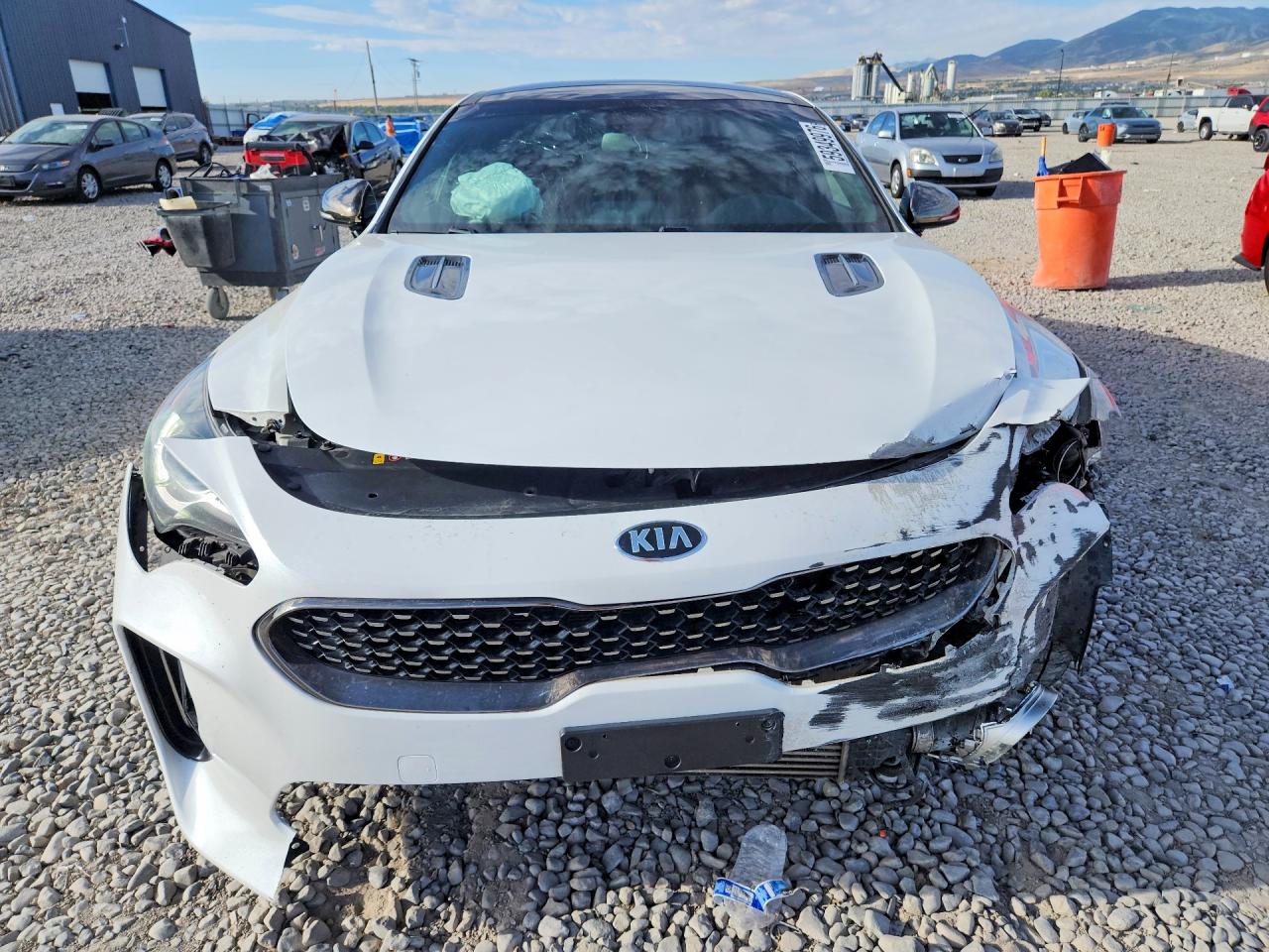 2021 Kia Stinger Gt-line Белый vin: KNAE15LA4M6092038