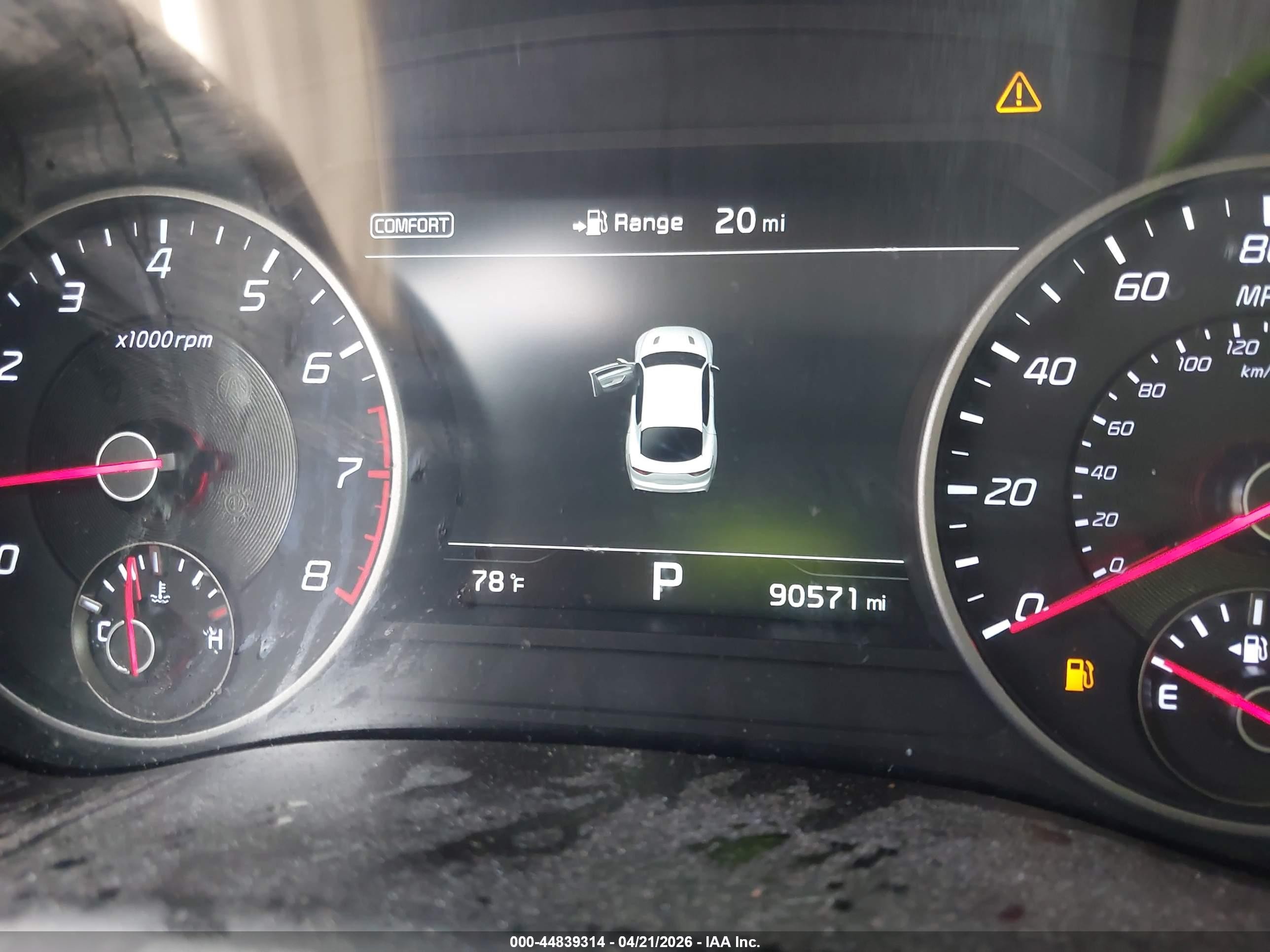 2018 Kia Stinger Premium White vin: KNAE25LA0J6017314