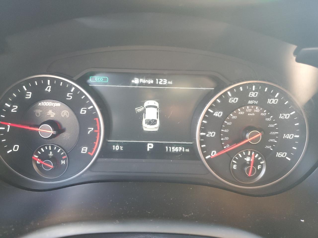 2018 Kia Stinger Premium White vin: KNAE25LA2J6032090