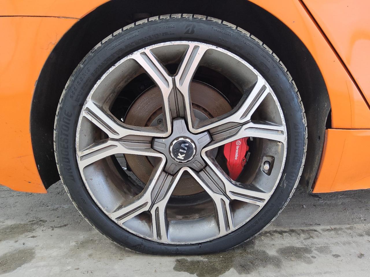2019 Kia Stinger Gt Orange vin: KNAE35LC4K6069240 Damage: Right Rear Wheel, Curb Rash, > 12 Inches