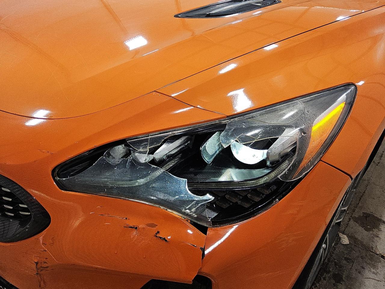 2019 Kia Stinger Gt Orange vin: KNAE35LC4K6069240 Damage: Left Head Lamp, Broken, Replacement Required