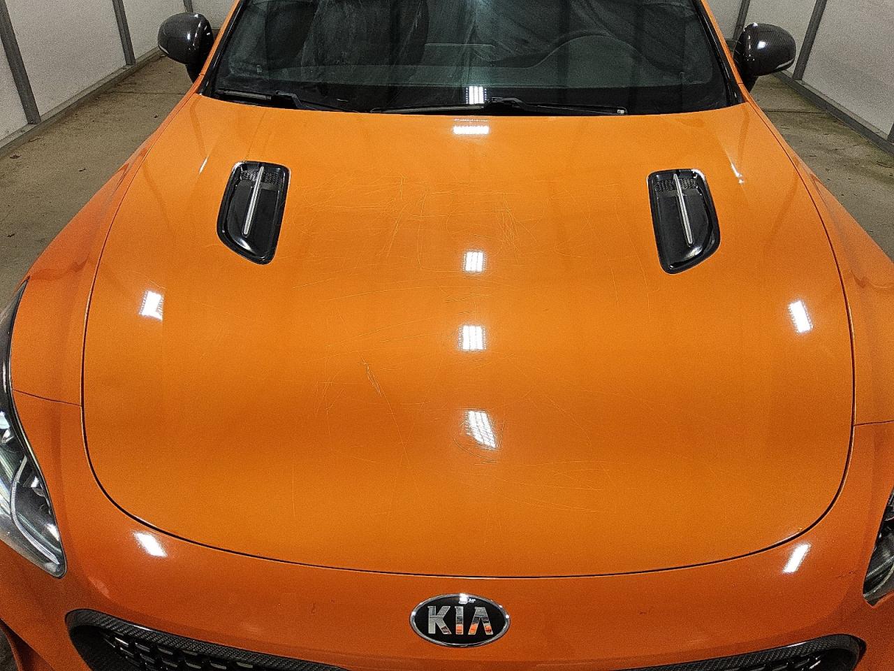 2019 Kia Stinger Gt Orange vin: KNAE35LC4K6069240 Damage: Hood, Heavy Scratch, > 12 Inches