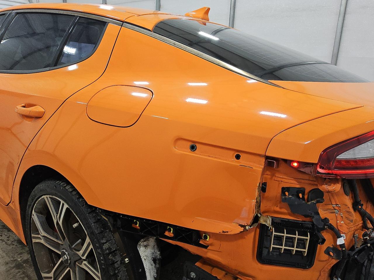 2019 Kia Stinger Gt Orange vin: KNAE35LC4K6069240 Damage: Left Qtr Panel, Dent(S) W/ Paint Dmg, 6 To 7 Inches