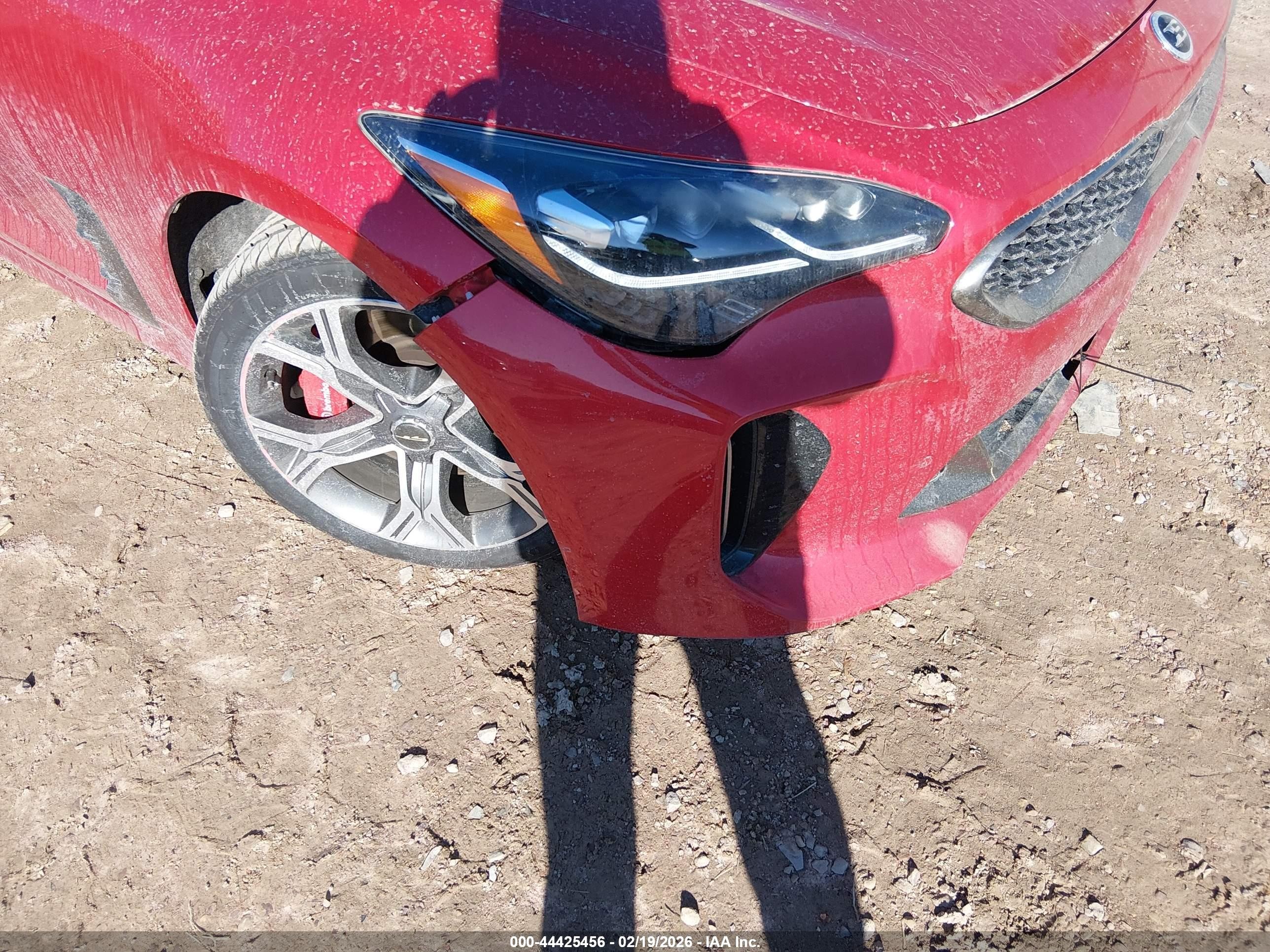 2019 Kia Stinger Gt2 Burgundy vin: KNAE55LCXK6054364