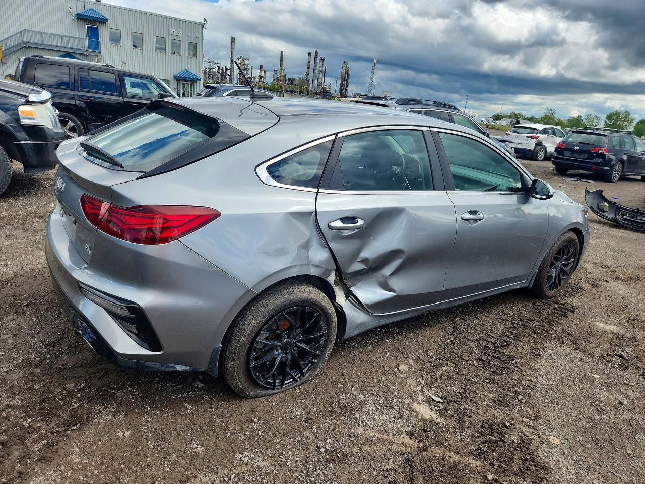 2022 Kia Forte Ex Silver vin: KNAF55AC3N5146451