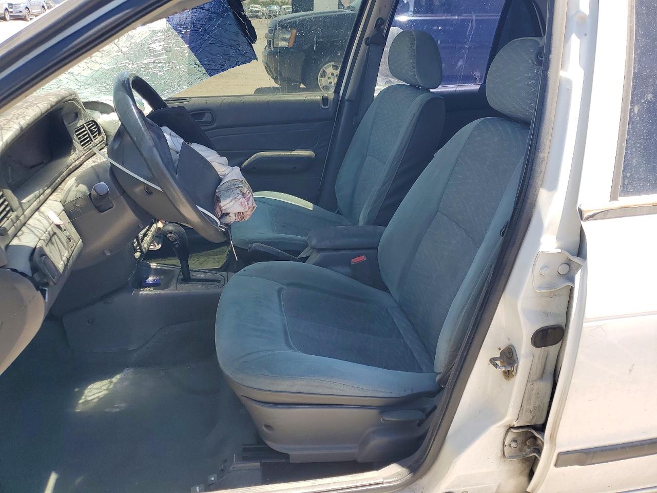 1997 Kia Sephia Rs White vin: KNAFA1258V5285835