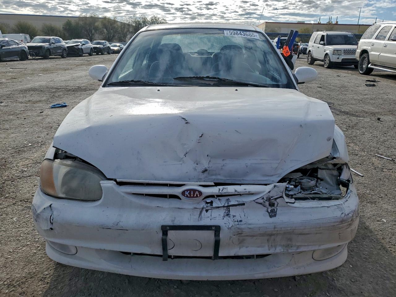 2001 Kia Sephia Base White vin: KNAFB121415011830