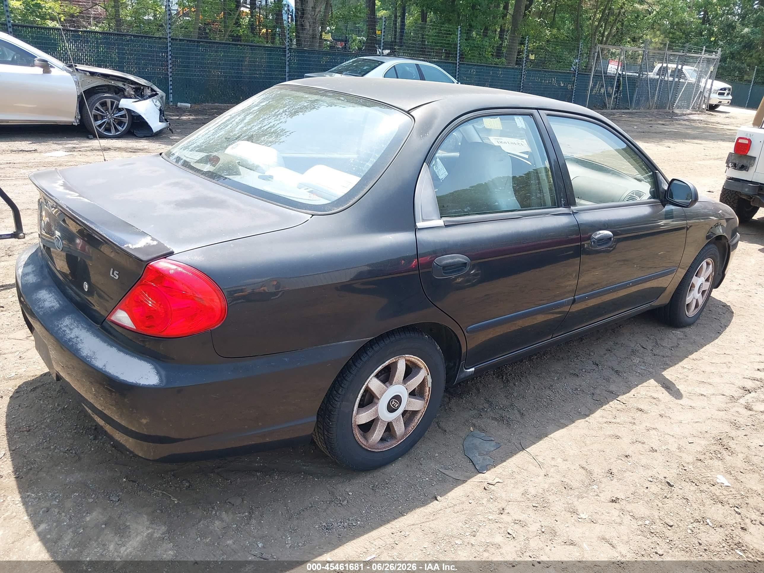 2003 Kia Spectra Ls Black vin: KNAFB121435286004