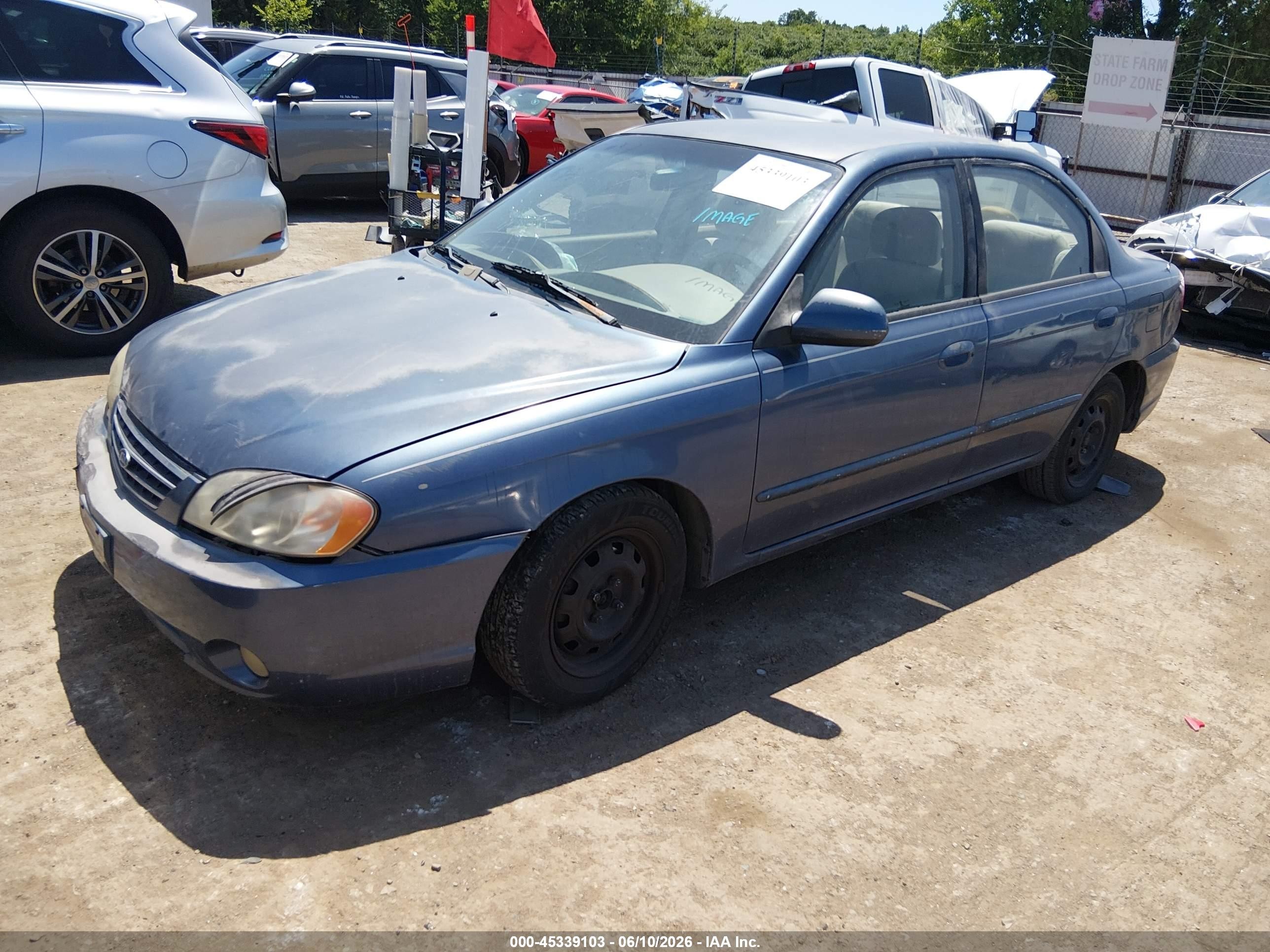 2002 Kia Spectra Ls Blue vin: KNAFB121725199647
