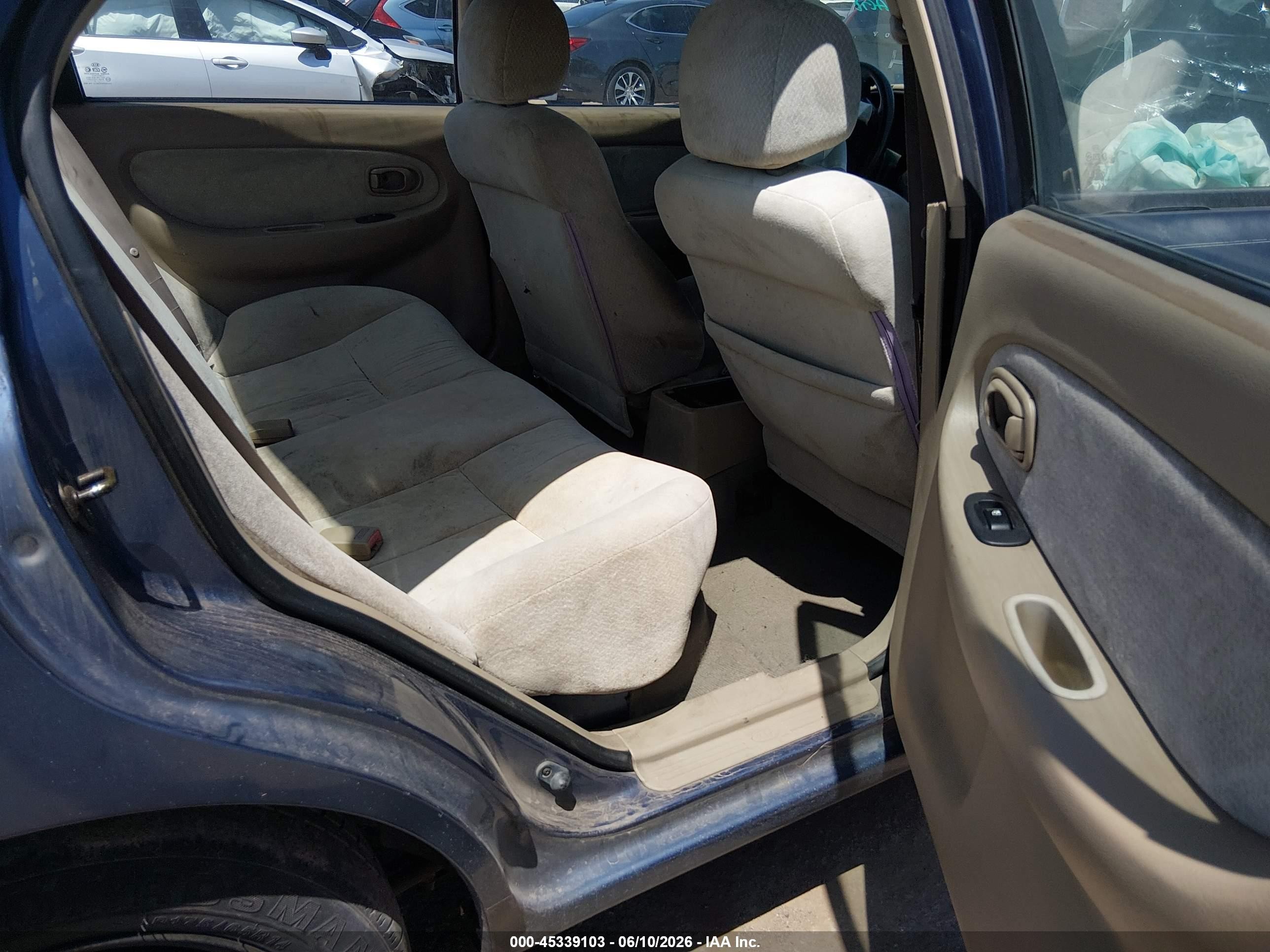 2002 Kia Spectra Ls Blue vin: KNAFB121725199647