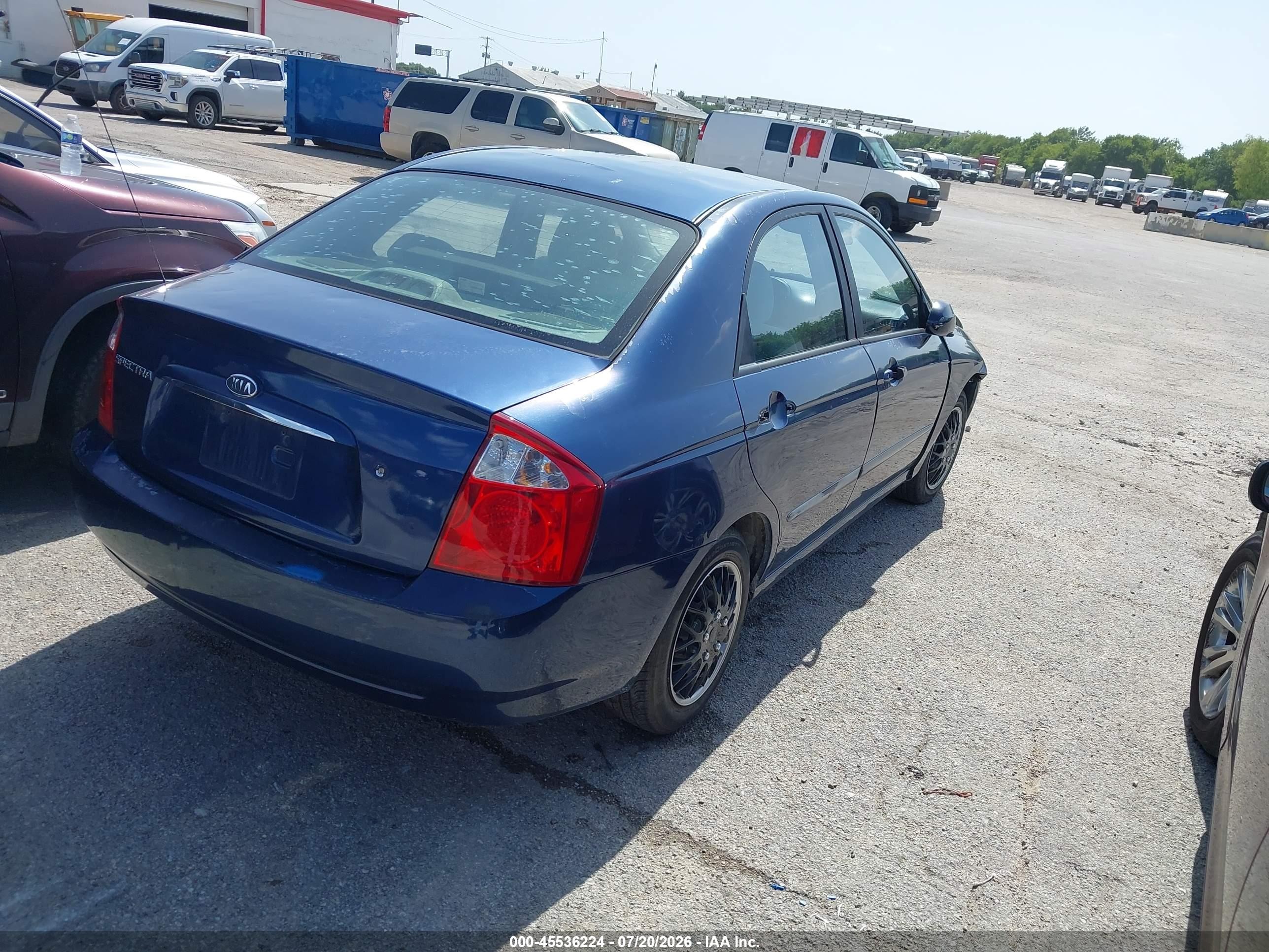 2005 Kia Spectra Ex/lx/sx Blue vin: KNAFE121055122355