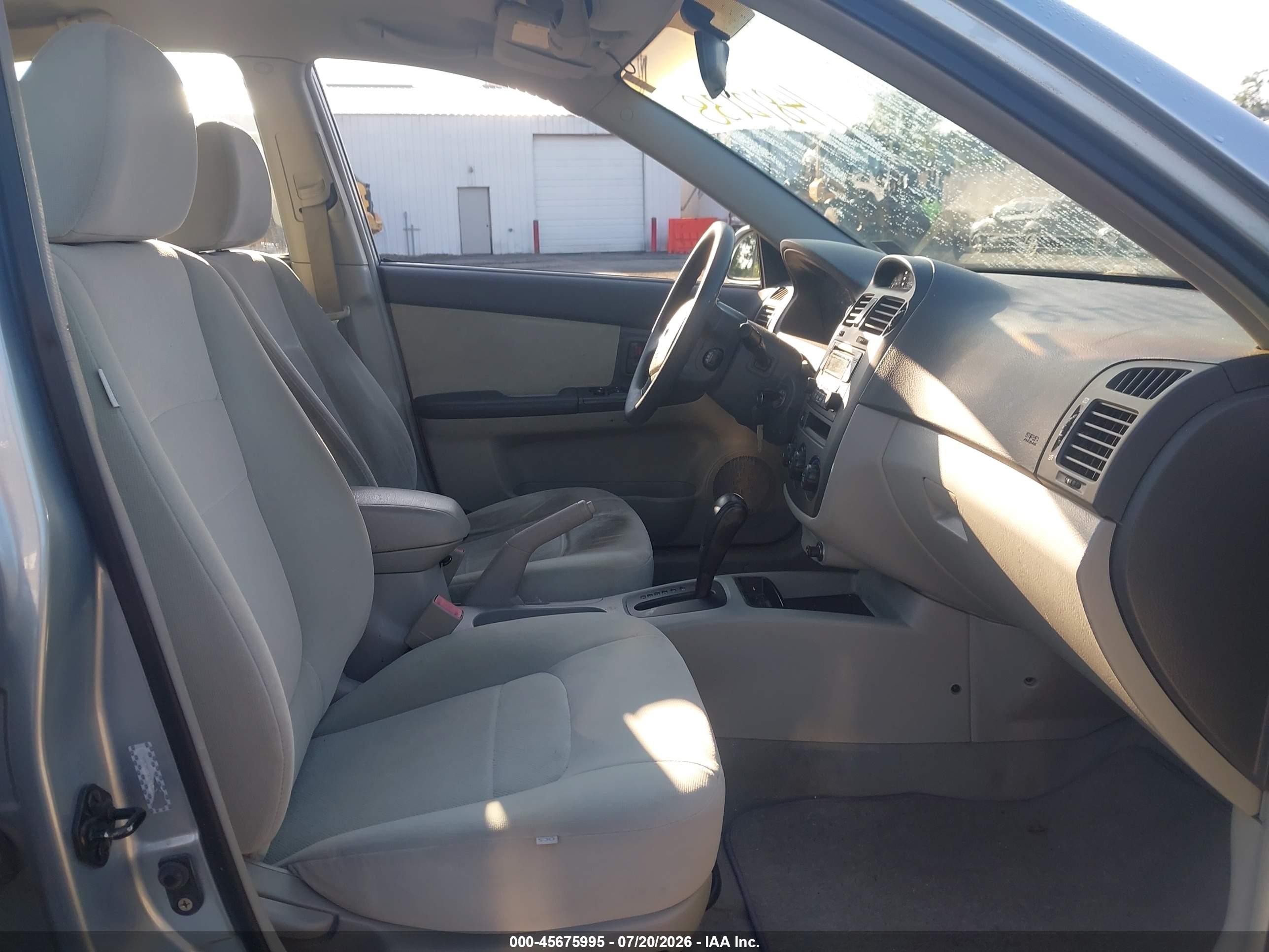2006 Kia Spectra Ex/lx/sx Light Blue vin: KNAFE121065240486